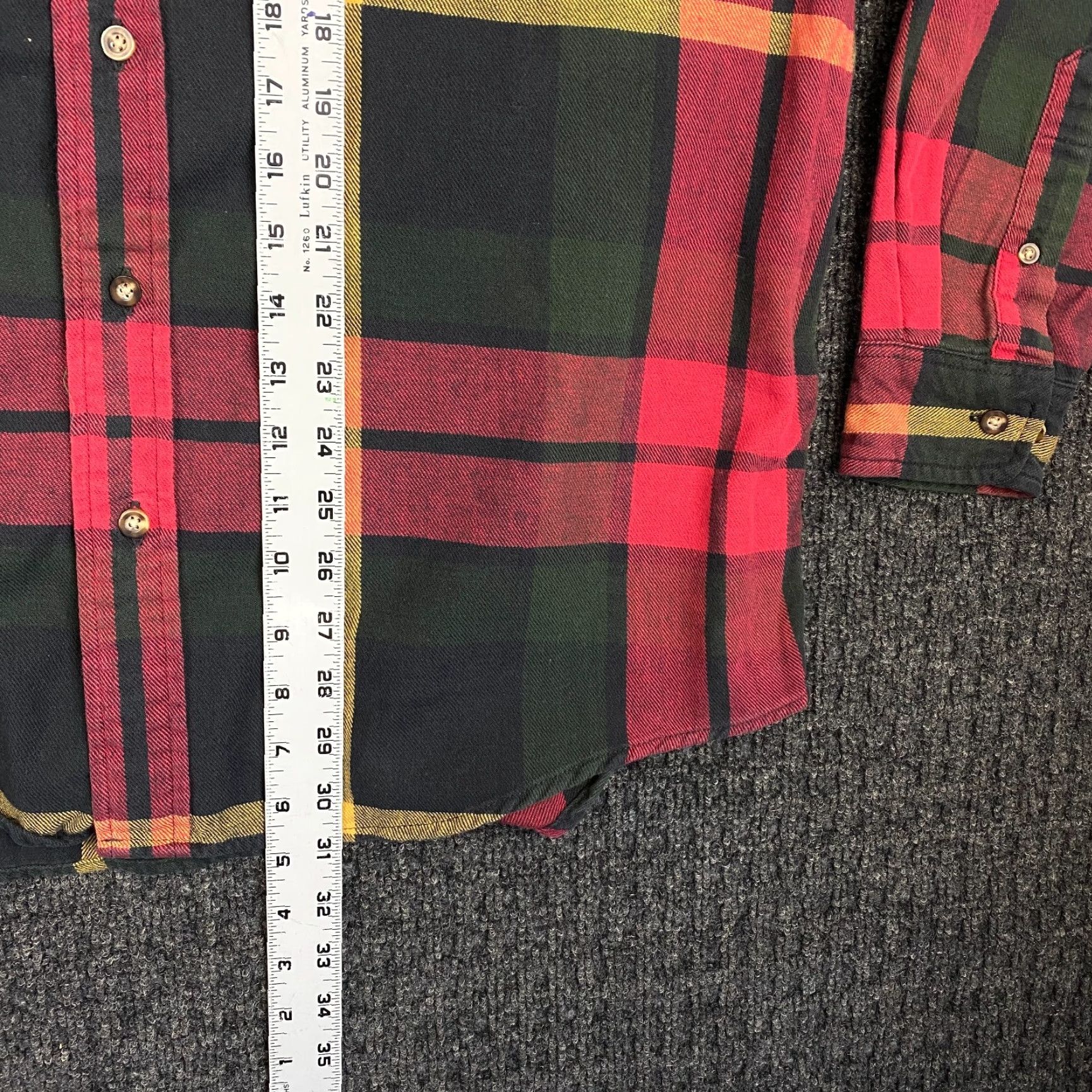 Eddie Bauer VINTAGE Eddie Bauer Flannel Plaid Shirt Long Sleeve Button Down L Tall Red Green Shirt Mens Casual 90s Dad Nature Outdoor USA Size US L / EU 52-54 / 3 - 5 Thumbnail