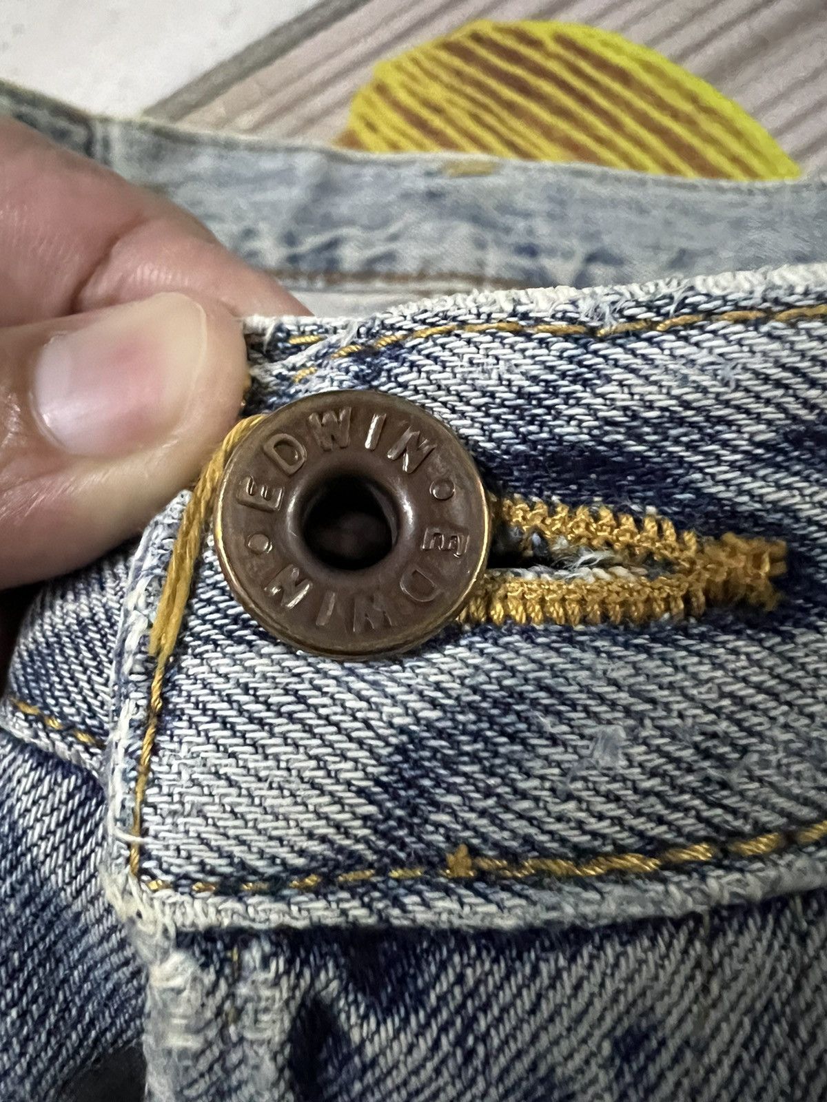 Edwin × Japanese Brand × Vintage EDWIN 505 FADED SELVEDGE DISTRESSED JEANS Size US 30 / EU 46 - 5 Thumbnail