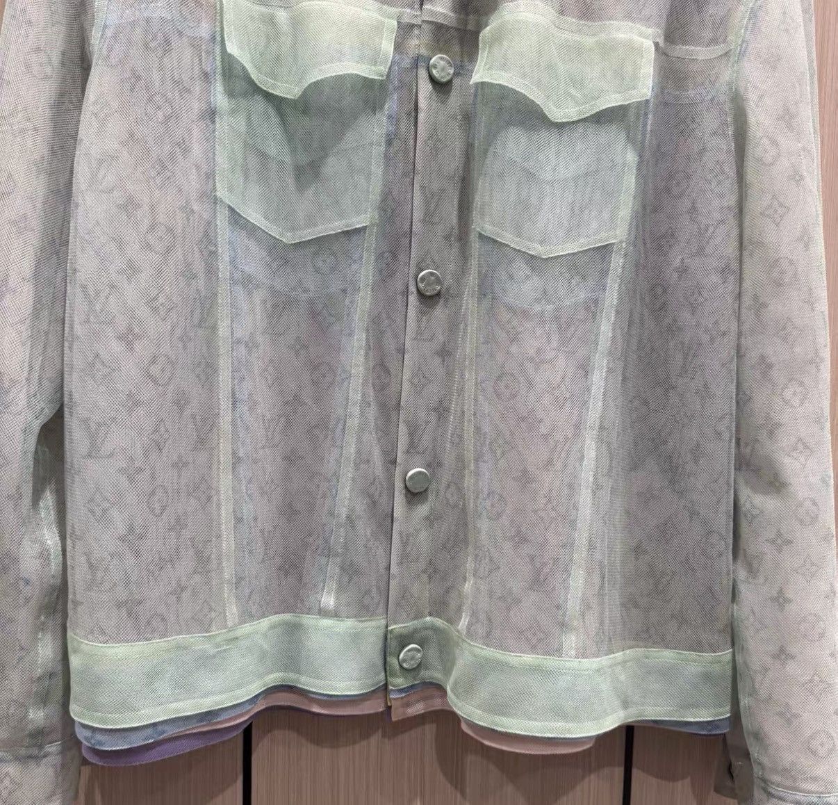 Louis Vuitton Louis Vuitton Organza Macaron Full Print Jacket J42 Size US M / EU 48-50 / 2 - 3 Thumbnail
