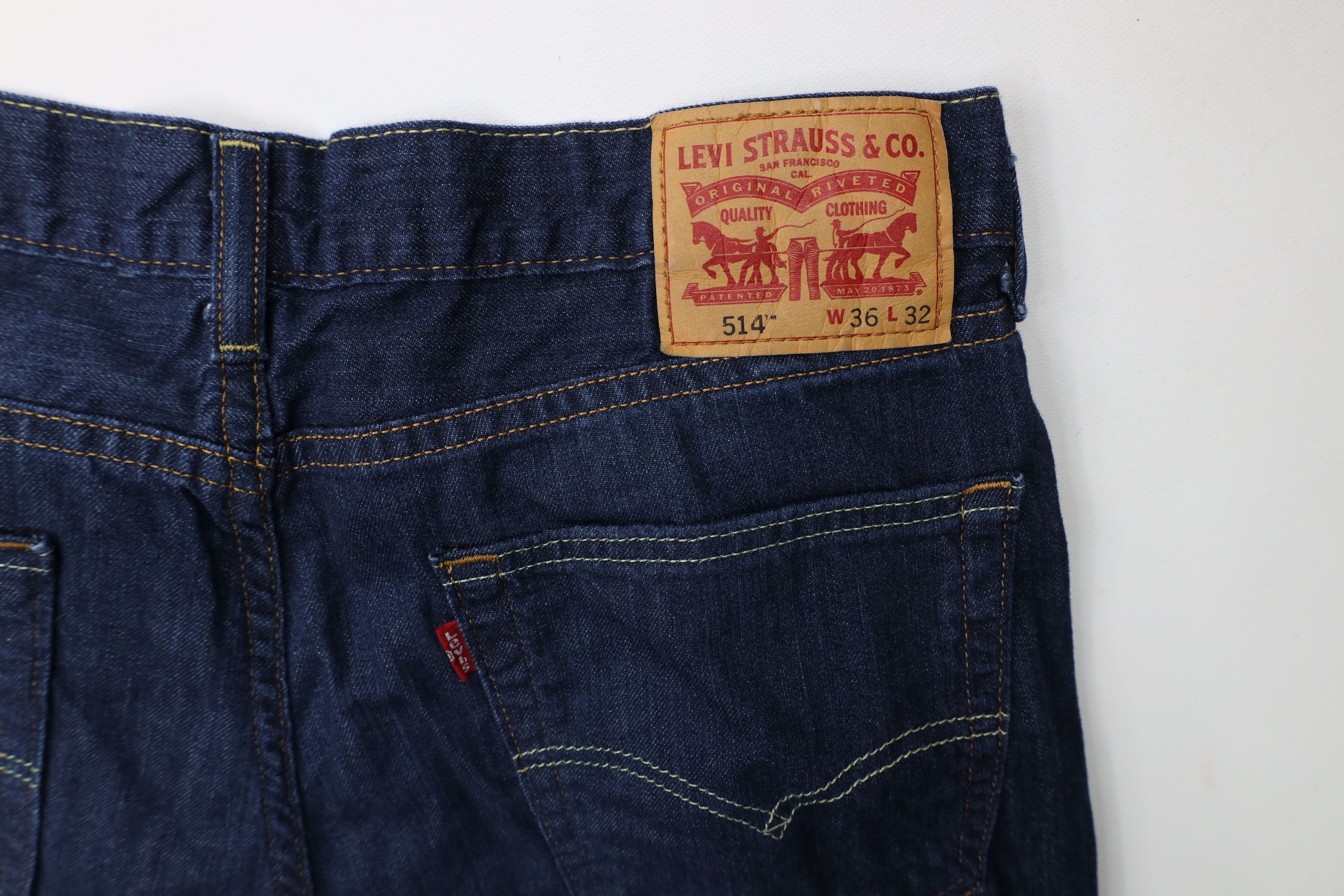 Levi's Vintage Y2K Levis 514 Straight Leg Denim Jeans Blue Cotton Size US 36 / EU 52 - 13 Thumbnail