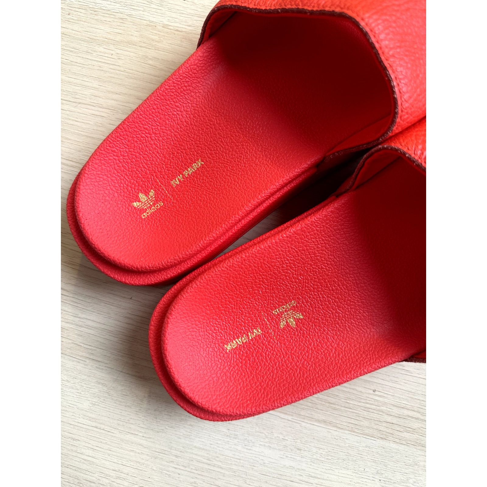 Ivy Park adidas Swim Slide Beyonce Ivy Park Ivy Heart - Size 8 Size US 8 / IT 38 - 4 Thumbnail