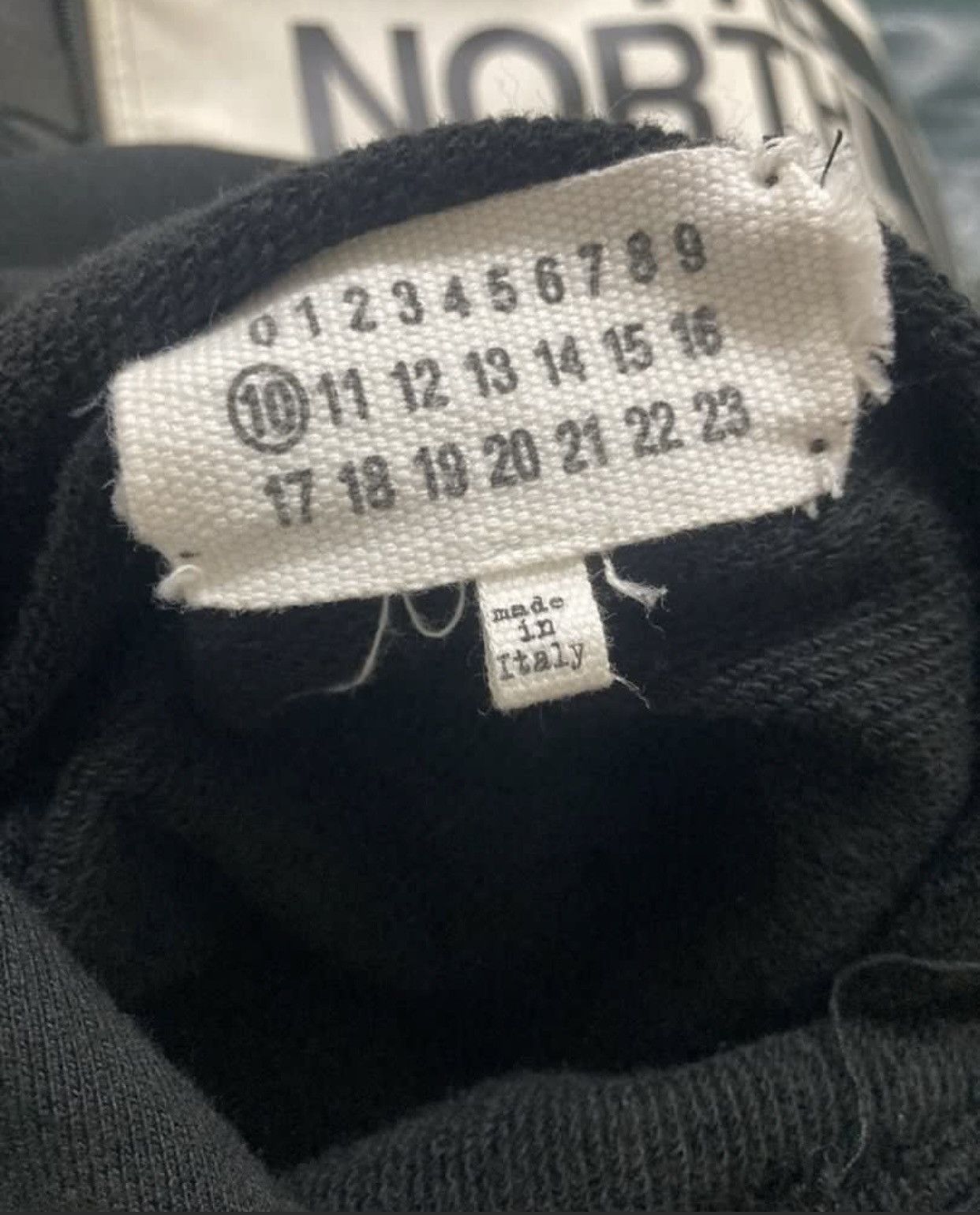 Maison Margiela Maison Margiela 4 Stitch Oversize Hoodies Size US XL / EU 56 / 4 - 3 Thumbnail