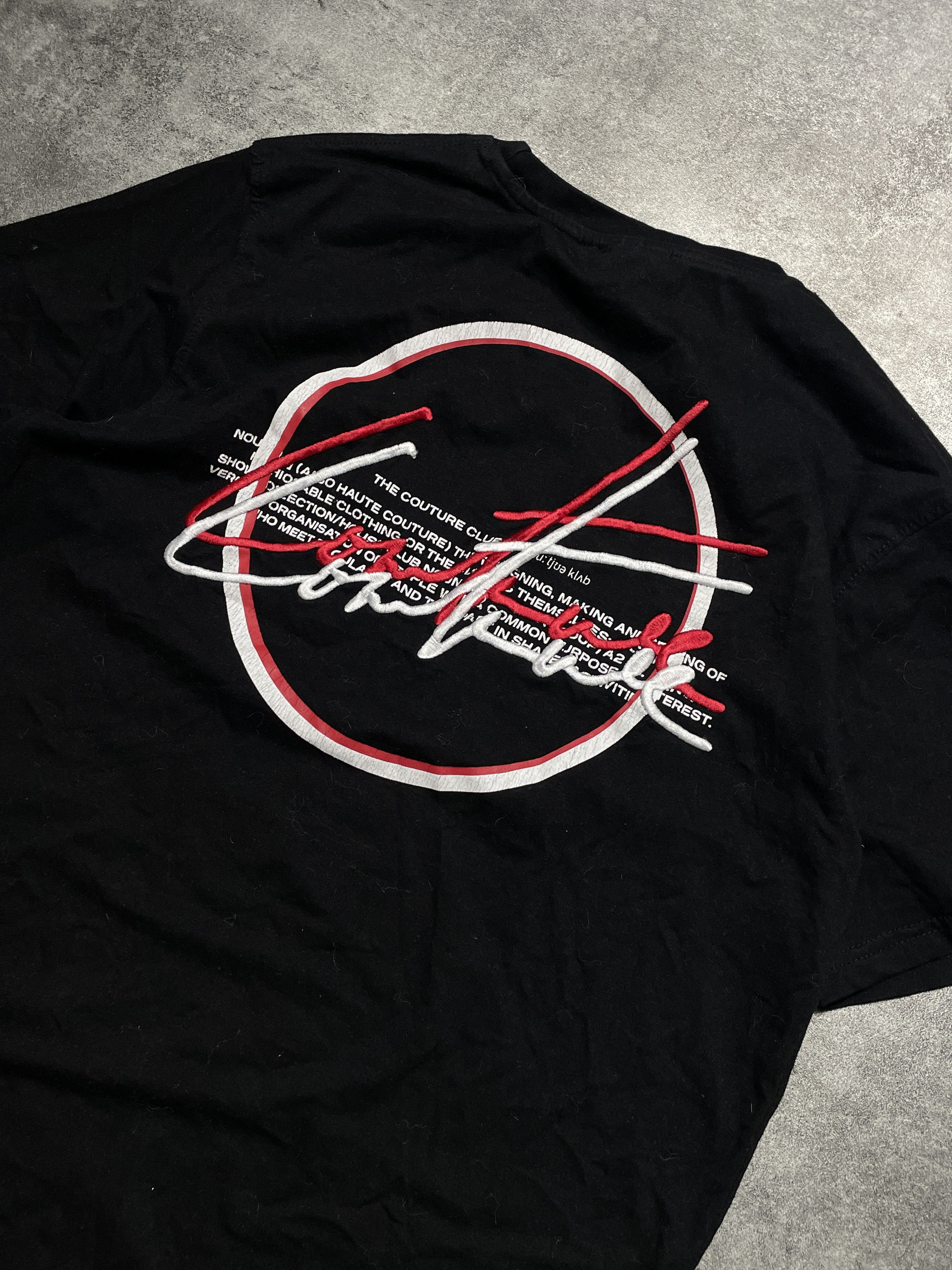 Other Streetwear Hype T-Shirt Couture Spellout Center Logo Size US S / EU 44-46 / 1 - 3 Thumbnail