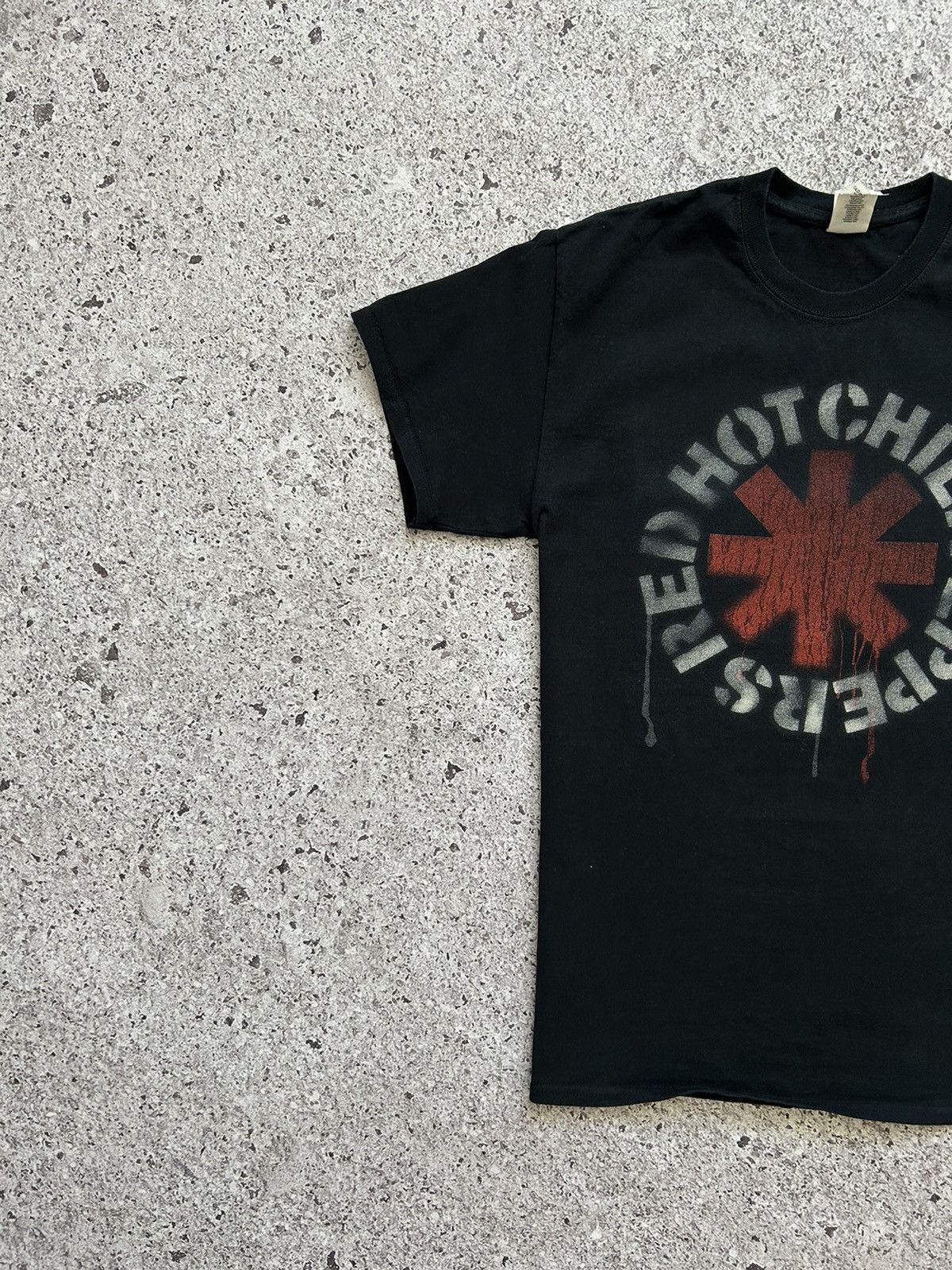 Band Tees Vintage 90s Red Hot Chilli Peppers Rock Band Tee Size US M / EU 48-50 / 2 - 3 Thumbnail