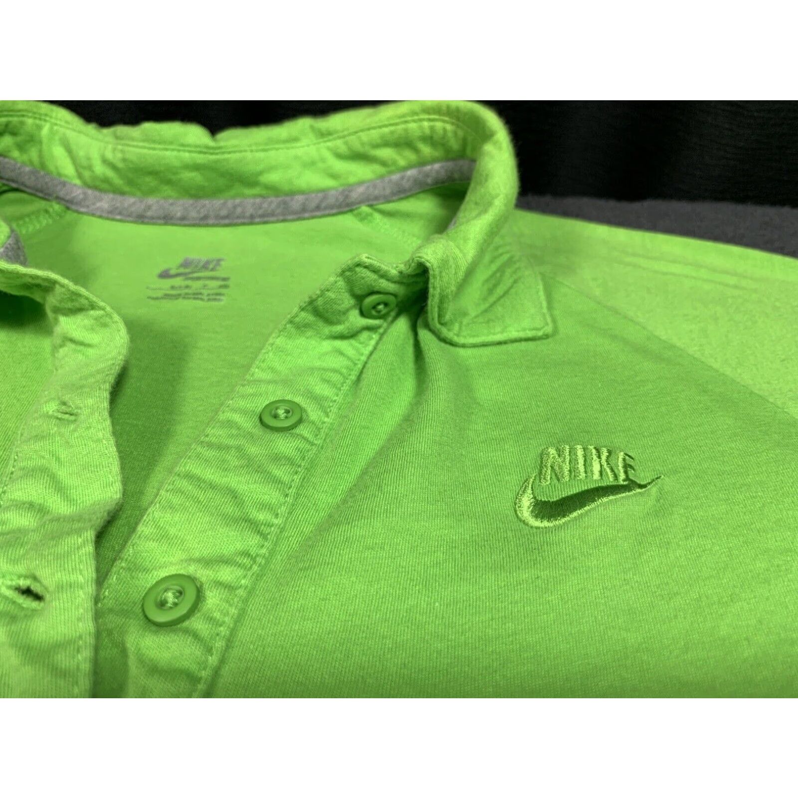 Nike Nike Womens Sportswear Polo Shirt Green Small Extra Large XL Size S / US 4 / IT 40 - 1 Thumbnail