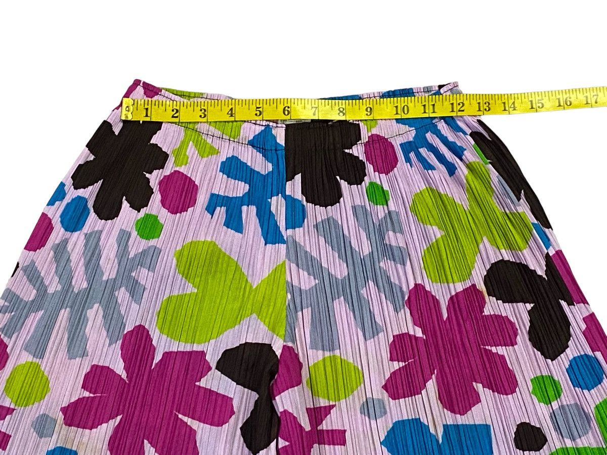 Issey Miyake Pleats Please Pleated Wide-Leg Flower Pattern Pants Size 28" / US 6 / IT 42 - 4 Thumbnail