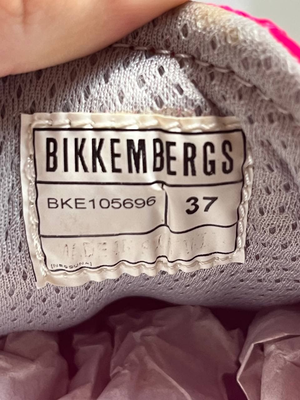 Dirk Bikkembergs Dirk Bikkembergs Soccer Low Top Pink Sneakers Size US 7 / IT 37 - 6 Thumbnail
