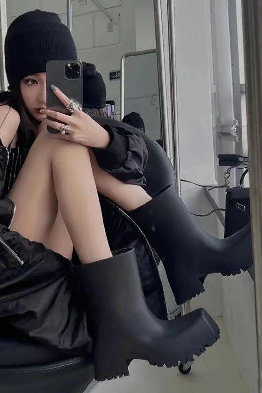Balenciaga Balenciaga Trooper Rubber Boot (Women) Size US 7 / IT 37 - 4 Thumbnail