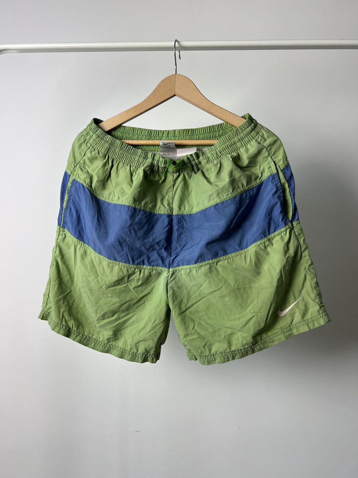 Nike Nike Vintage Shorts Big Logo y2k Size US 32 / EU 48 - 3 Thumbnail