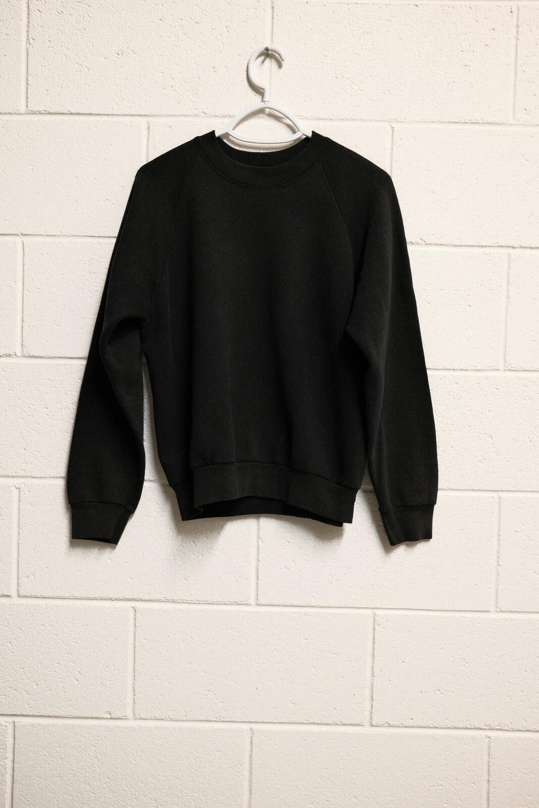 Fruit Of The Loom Classic Black Crewneck Sweatshirt - Comfortable and Cozy Size US M / EU 48-50 / 2 - 1 Thumbnail