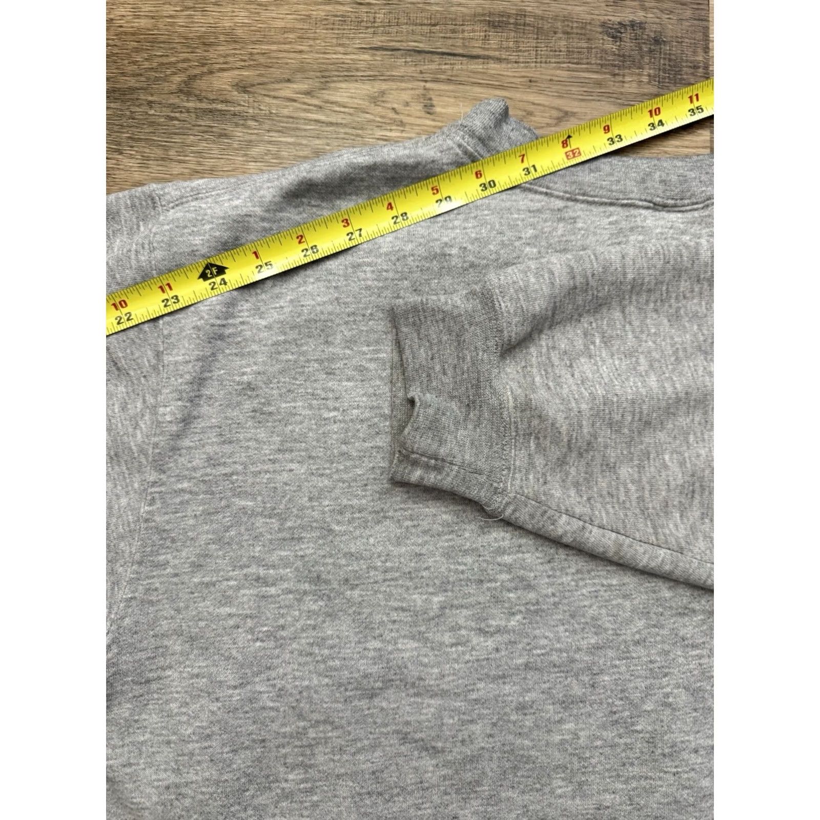Carhartt VINTAGE Carhartt Sweatshirt Men’s M/L Gray Lightweight Spellout Crewneck GUC Y2K Outdoor USA Size US M / EU 48-50 / 2 - 7 Thumbnail