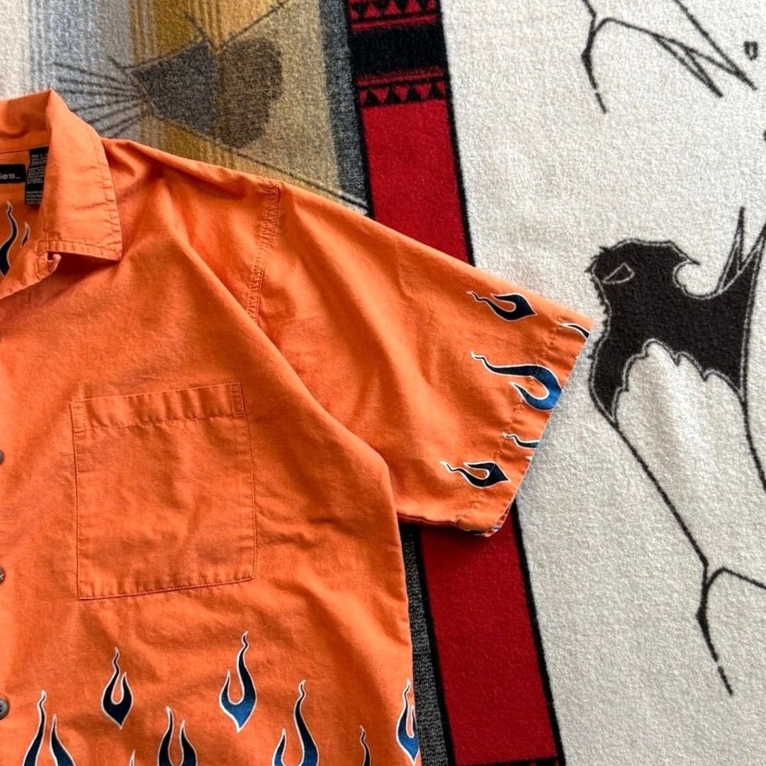 Vintage VINTAGE No Boundaries Shirt Size Large Y2K Grunge Skater Flames Orange Size US L / EU 52-54 / 3 - 6 Thumbnail