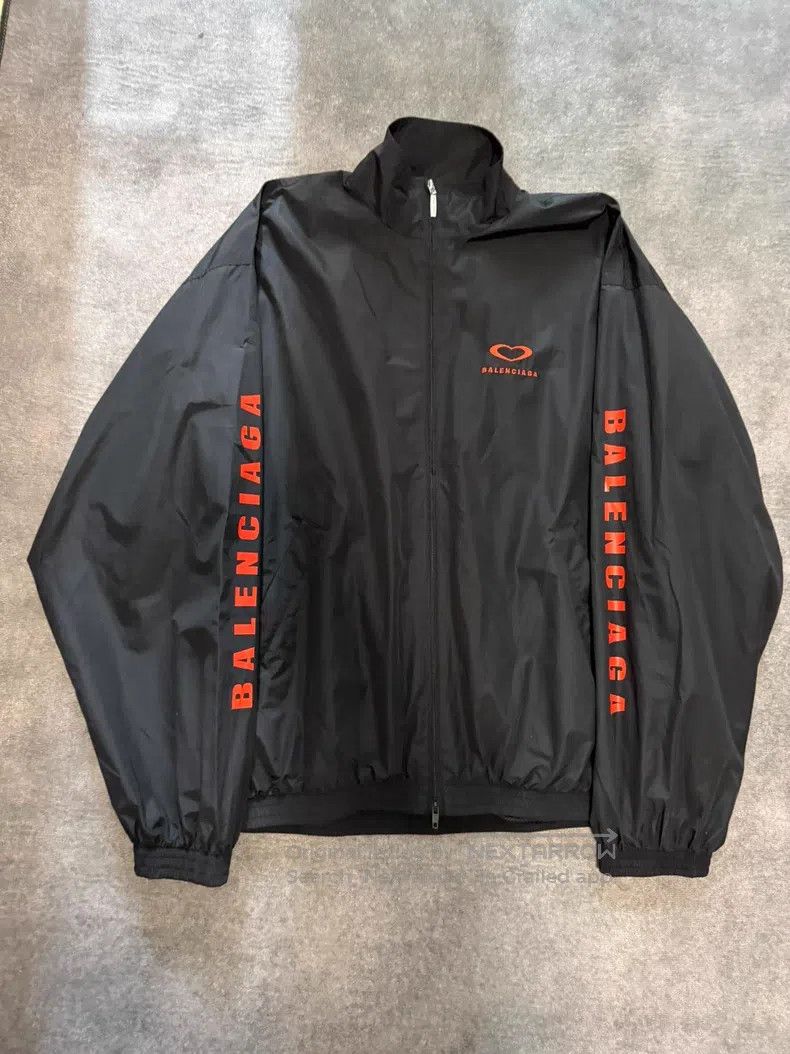Balenciaga Balenciaga Heart Logo Jacket Size US M / EU 48-50 / 2 - 1 Thumbnail