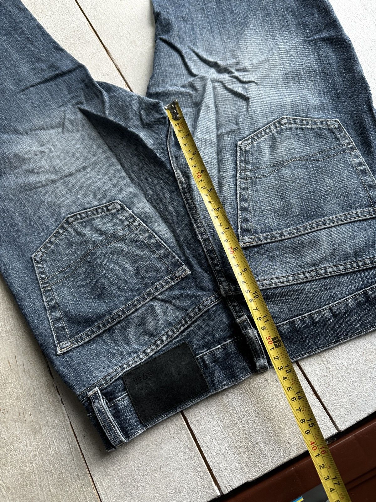 Hugo Boss 🚨 VNTG HUGO BOSS BLUE WASHED RARE MEN DENIM JEANS LUXURY Size US 32 / EU 48 - 15 Thumbnail