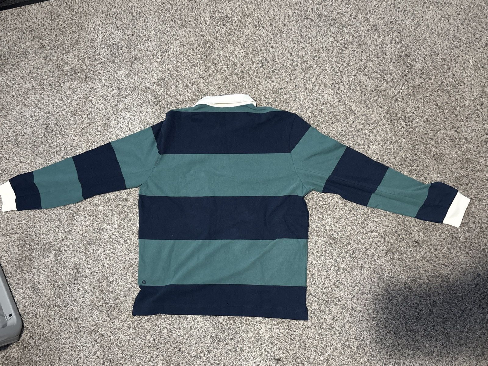 Lululemon Lululemon rugby long sleeve Size US L / EU 52-54 / 3 - 5 Thumbnail