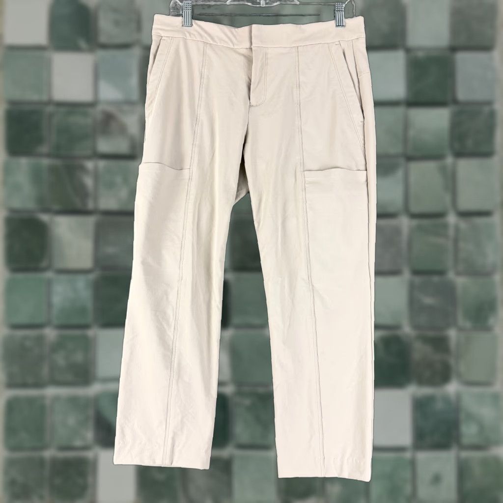 Athleta Athleta Wander Stash Skinny Pant Womens Size 8 Beige Mid-Rise Lightweight Gym Size 30" / US 8 / IT 44 - 1 Thumbnail