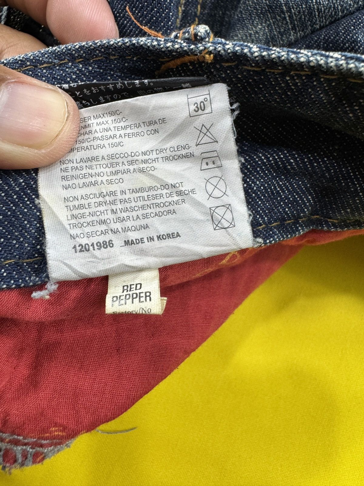 Japanese Brand Red peppers flare jeans Size US 28 / EU 44 - 21 Thumbnail