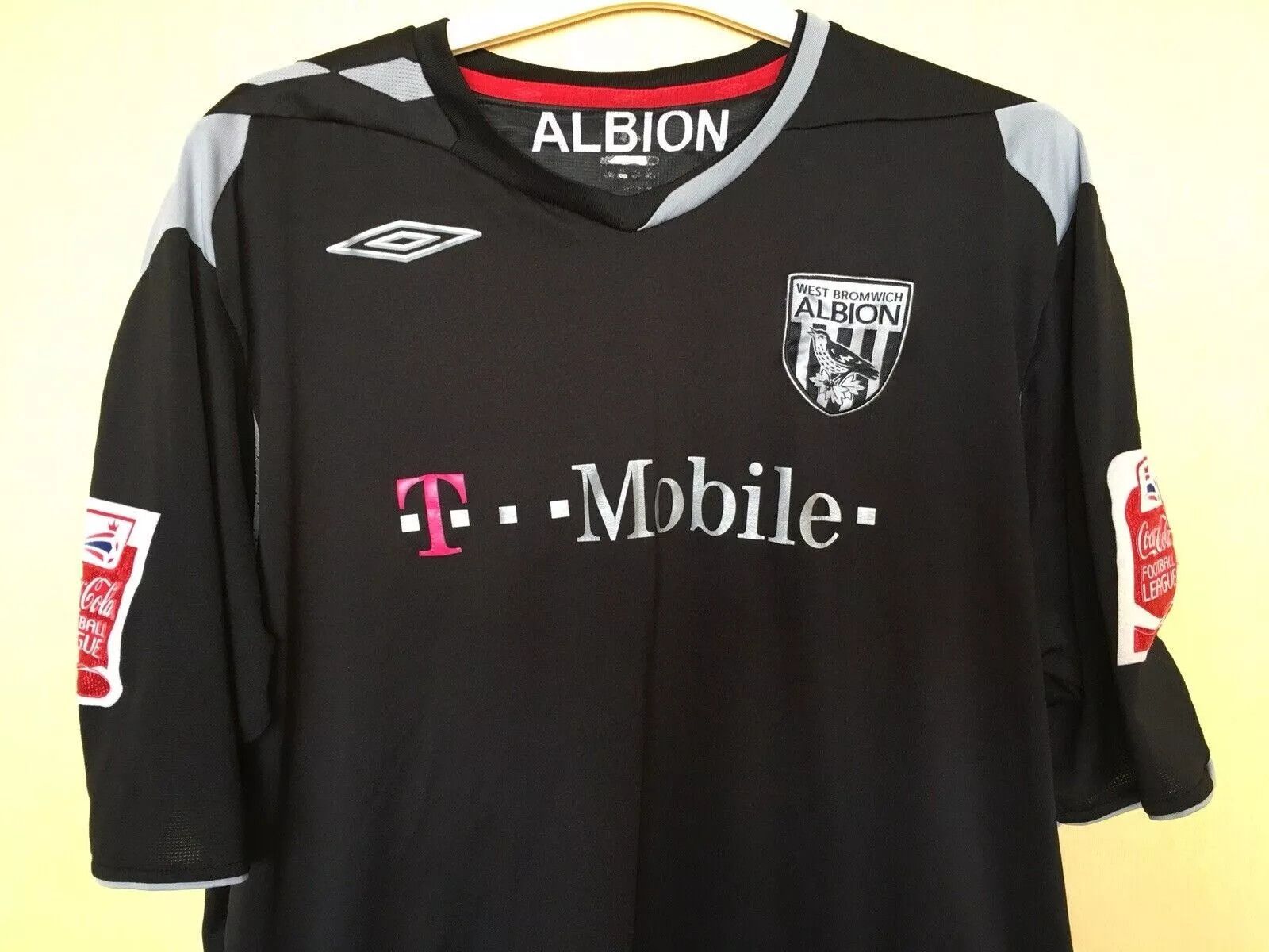 Umbro × Vintage VINTAGE WEST BROMWICH ALBION 2007 2008 THIRD JERSEY SOCCER Size US XL / EU 56 / 4 - 3 Thumbnail