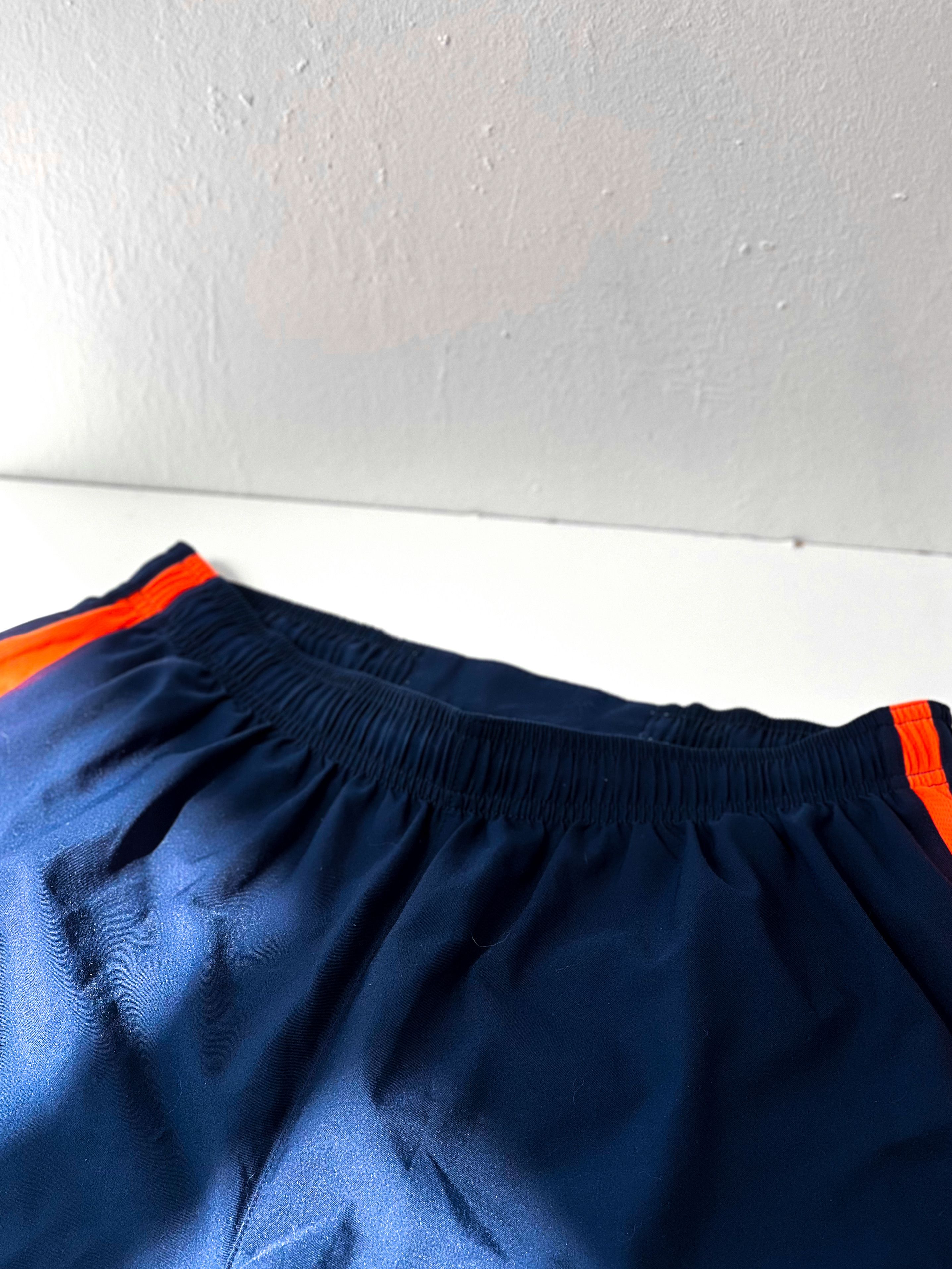 Nike Nike x Barcelona tr shorts Size US 34 / EU 50 - 2 Thumbnail