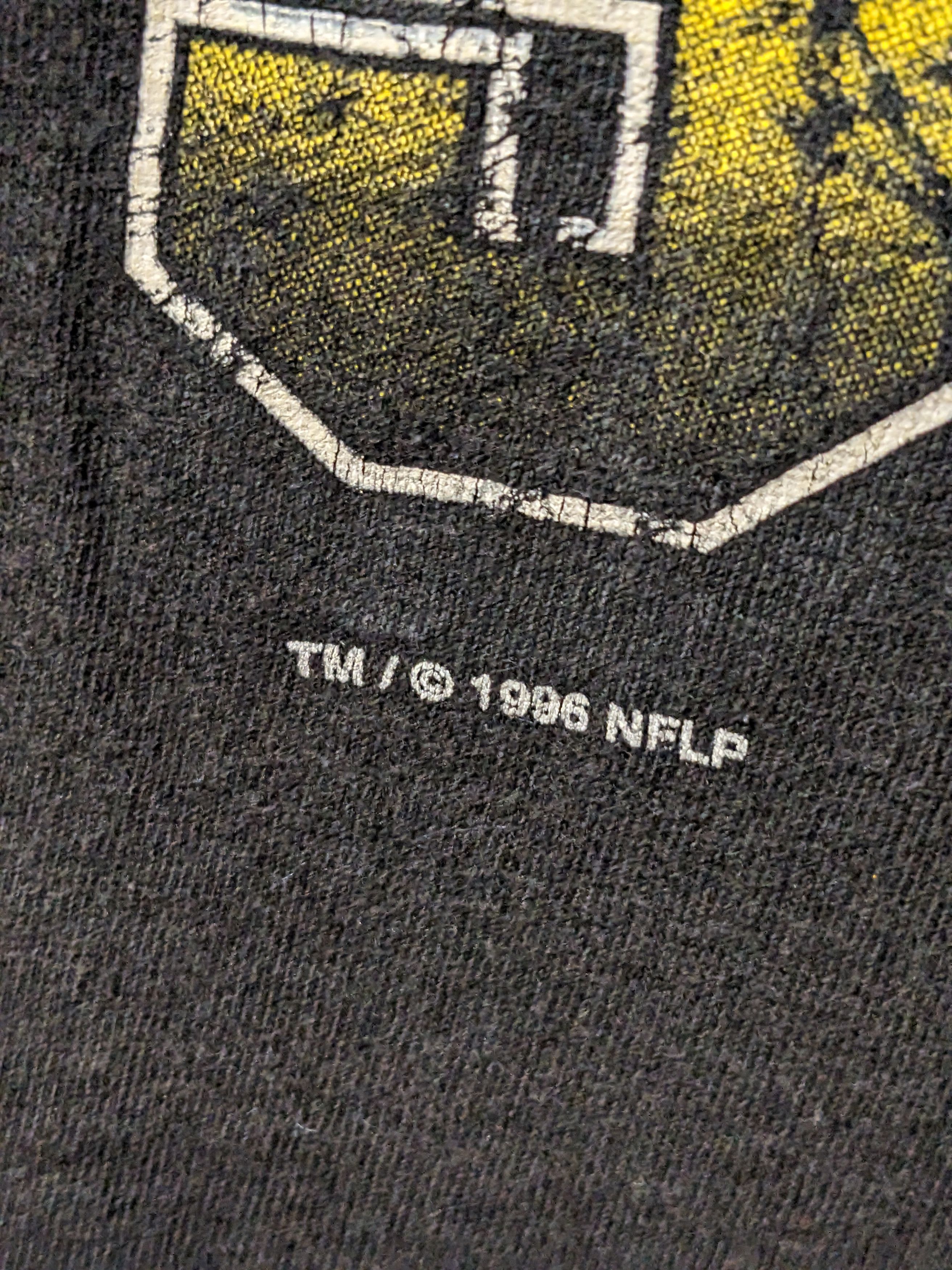 NFL × Vintage Vintage 1996 Pittsburgh Steelers NFL Football Helmet T-Shirt Size US XL / EU 56 / 4 - 3 Thumbnail