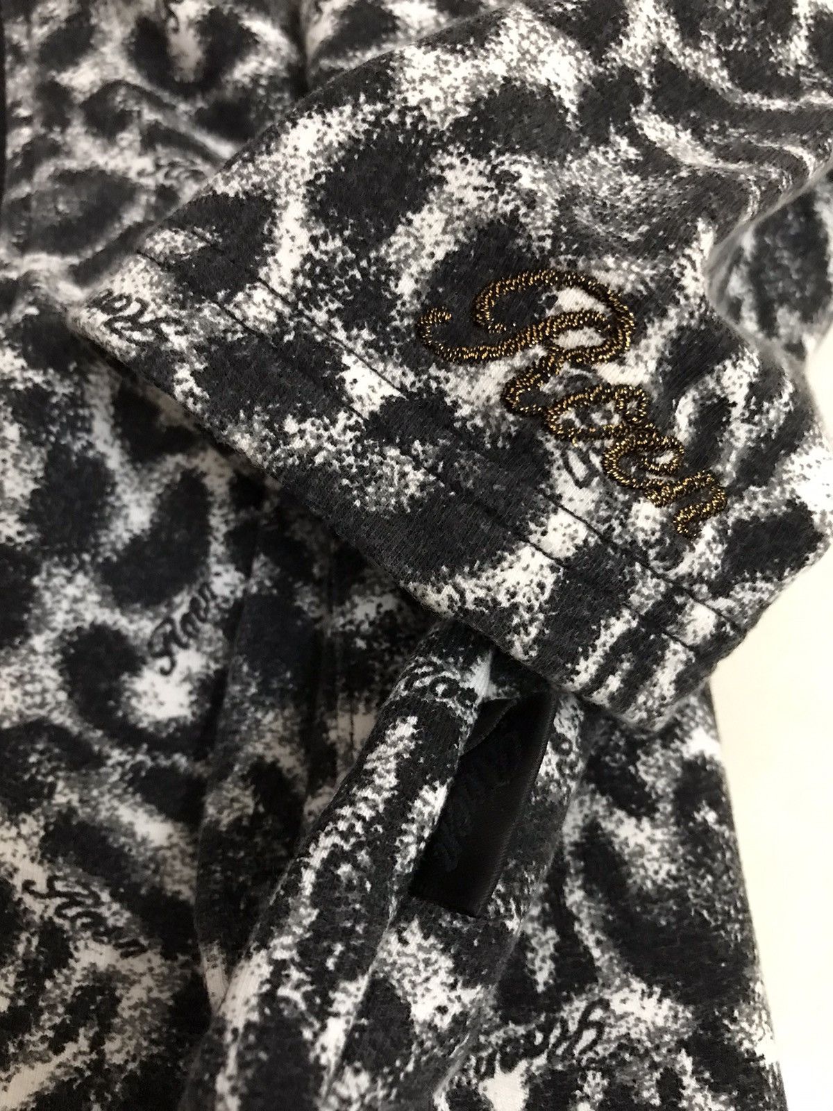 Japanese Brand Roen Skulls Hoodie Size US S / EU 44-46 / 1 - 10 Thumbnail