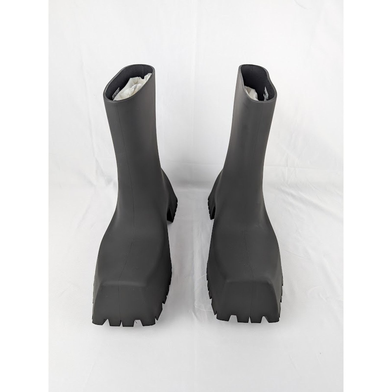 Balenciaga o1rshd1 Trooper Rubber Bootie in Black Size US 10 / EU 43 - 10 Thumbnail