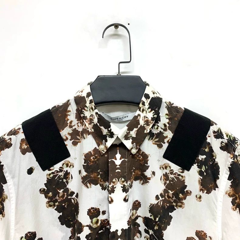 Givenchy Givenchy Size 39Starry Sky Printed Shirt 2505-Nextarrow Size US XL / EU 56 / 4 - 5 Thumbnail