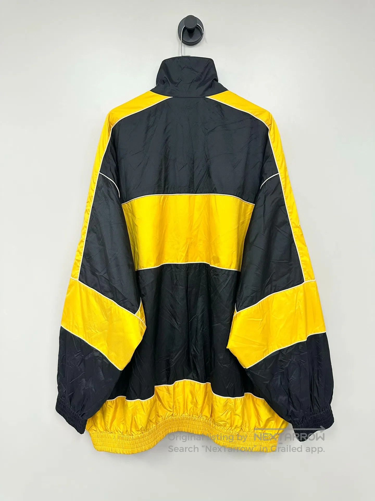 Balenciaga Balenciaga Black and Yellow B Letter Logo Zipper Jacket Wi Size US S / EU 44-46 / 1 - 2 Thumbnail
