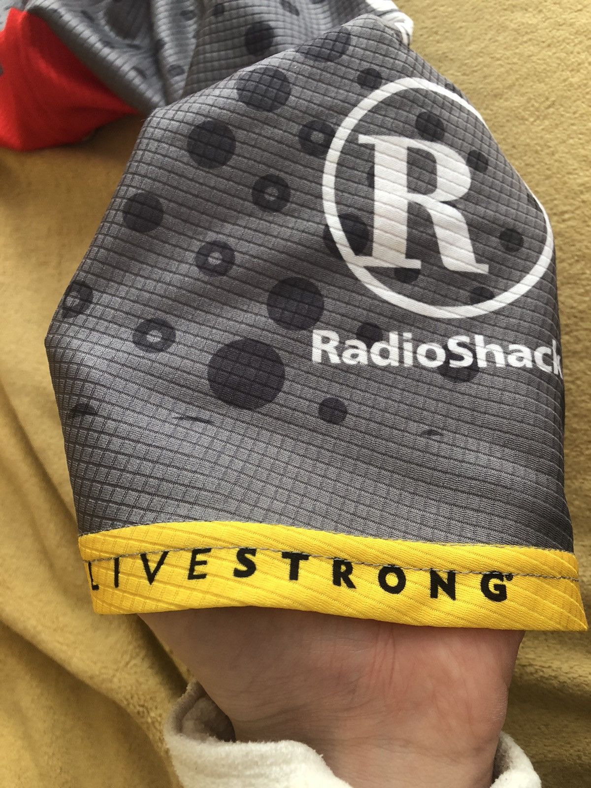 Vintage RADIOSHACK CYCLING VINTAGE LANCE ARMSTRONG CYCLING JERSEY Size US L / EU 52-54 / 3 - 5 Thumbnail