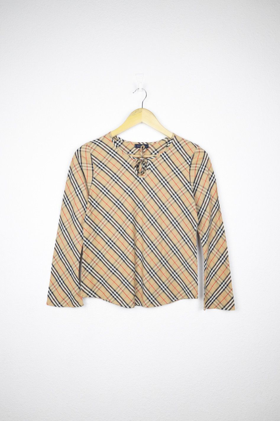 Burberry Burberry Beige Nova Check Cotton Blouses Top Shirt Size M / US 6-8 / IT 42-44 - 1 Thumbnail