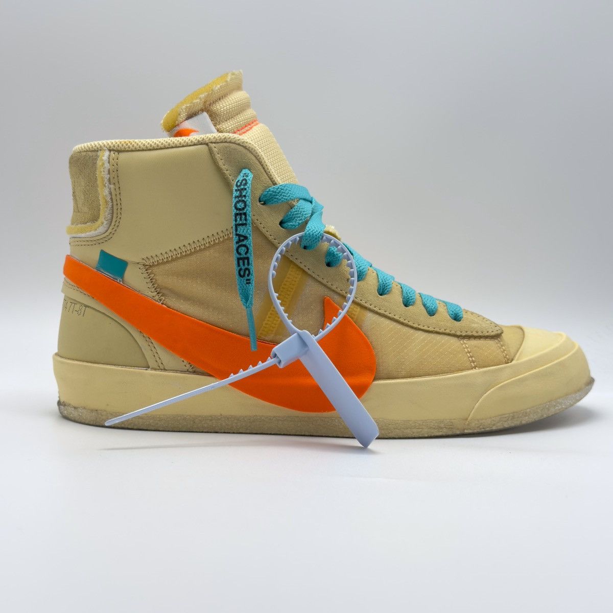 Nike × Off-White Nike x Off White Blazer Mid All Hallow’s Eve 2018 Size US 8 / EU 41 - 4 Thumbnail