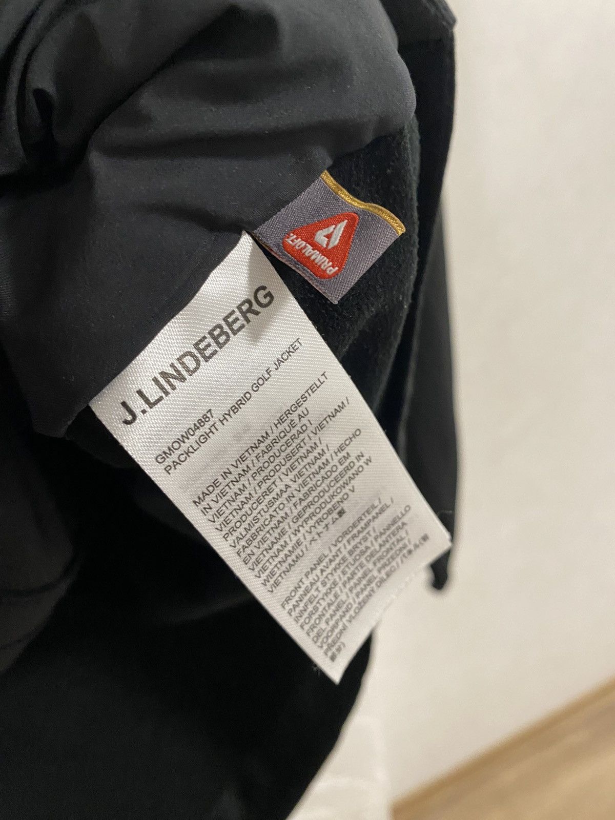 J.Lindeberg J.Lindeberg Primaloft Zip Long Sleeve Light Jacket Size: S Size US S / EU 44-46 / 1 - 5 Thumbnail