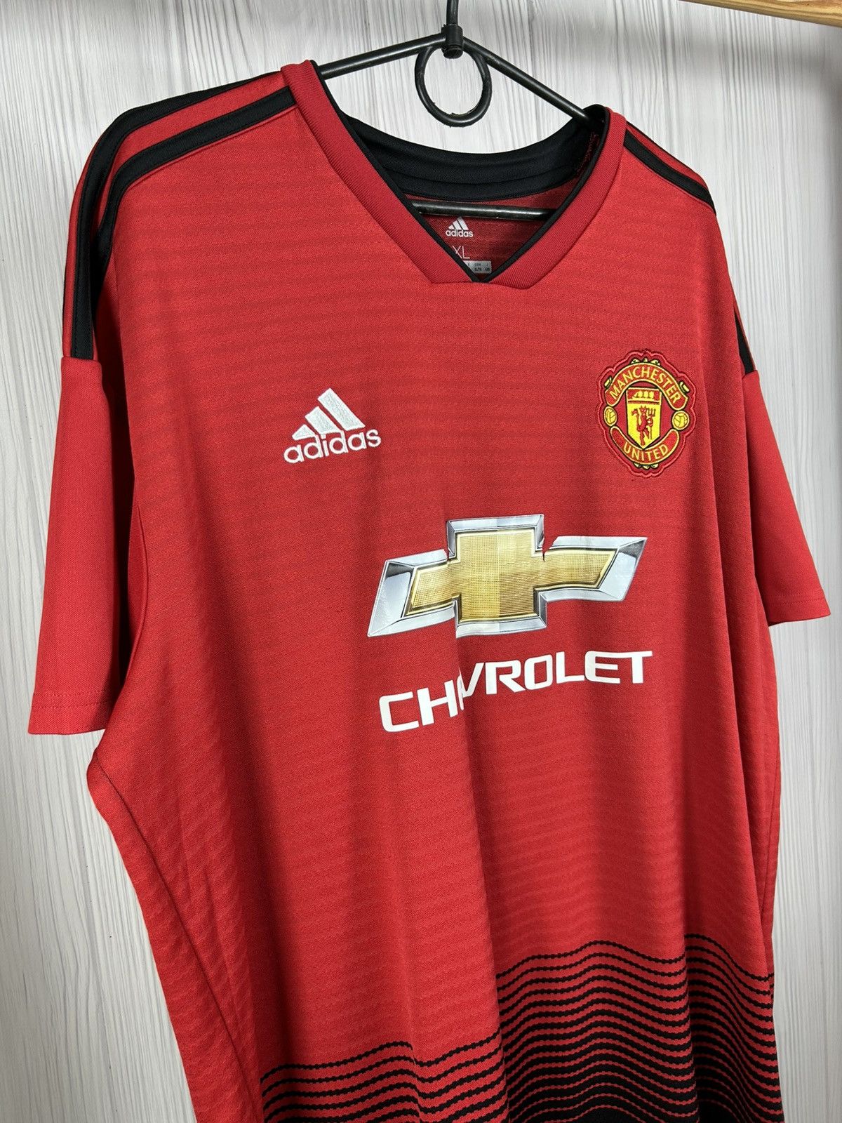 Adidas MANCHESTER UNITED 2018 2019 HOME SHIRT Adidas Size XL Size US XL / EU 56 / 4 - 2 Thumbnail