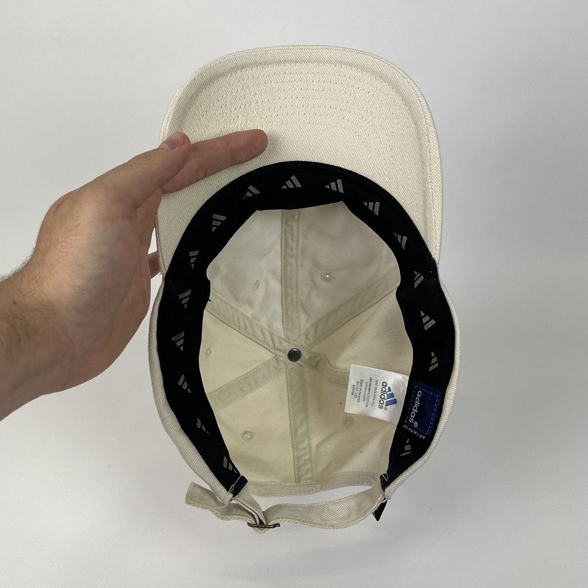 Vintage Vintage 2002 Adidas Embroidered Logo Hat Cap Made in Taiwan Size ONE SIZE - 11 Thumbnail
