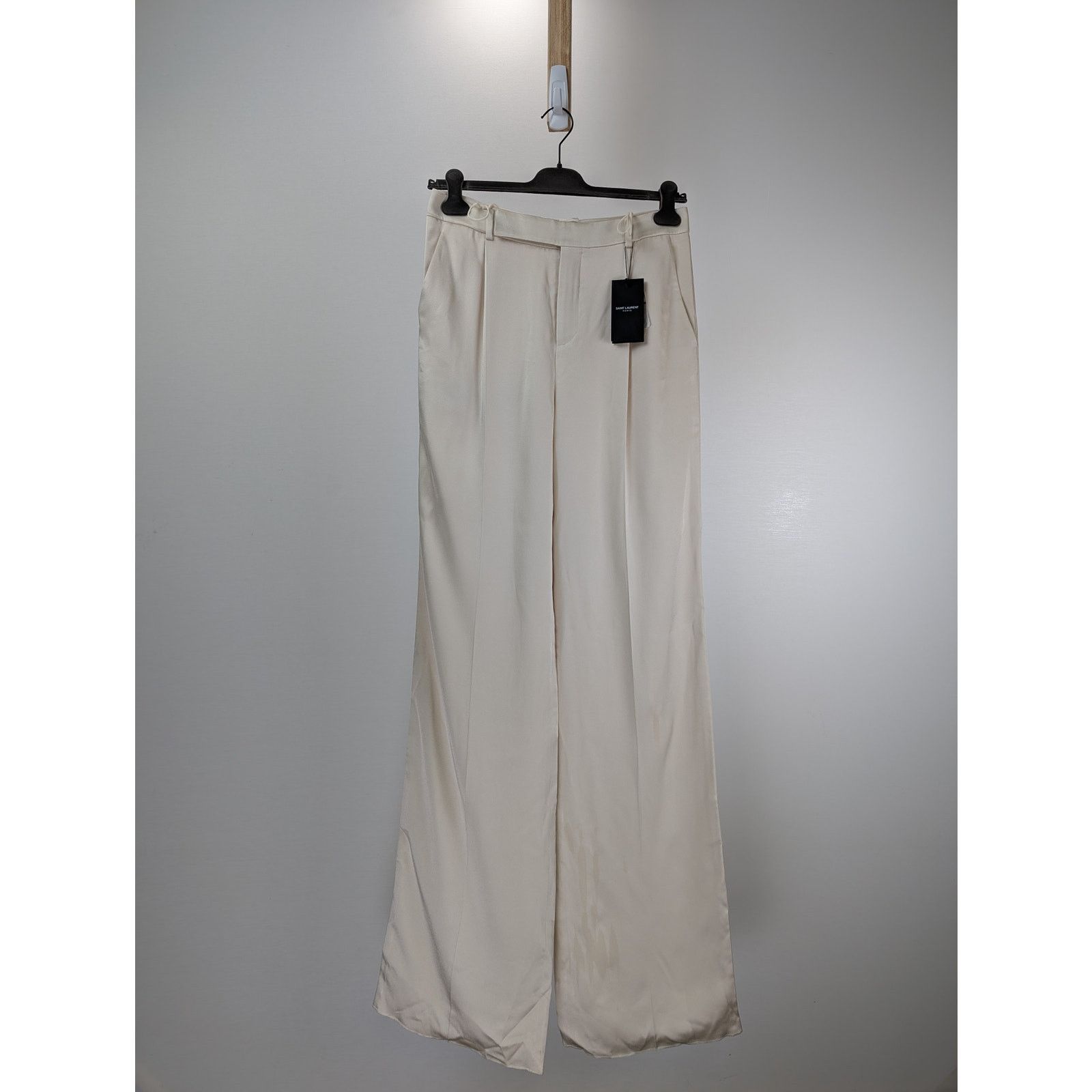 o1rshd1 Satin Crepe Pantalon Causal Pants in Beige