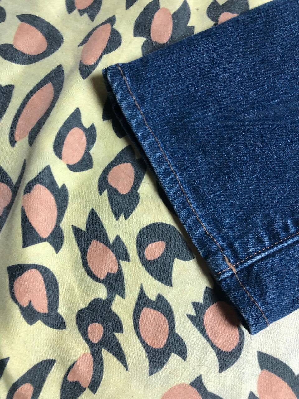Levi's × Levi's Vintage Clothing Vintage 2000’s Levi Strauss 527 Faded Bootcut Denim Jeans Size US 33 - 10 Thumbnail