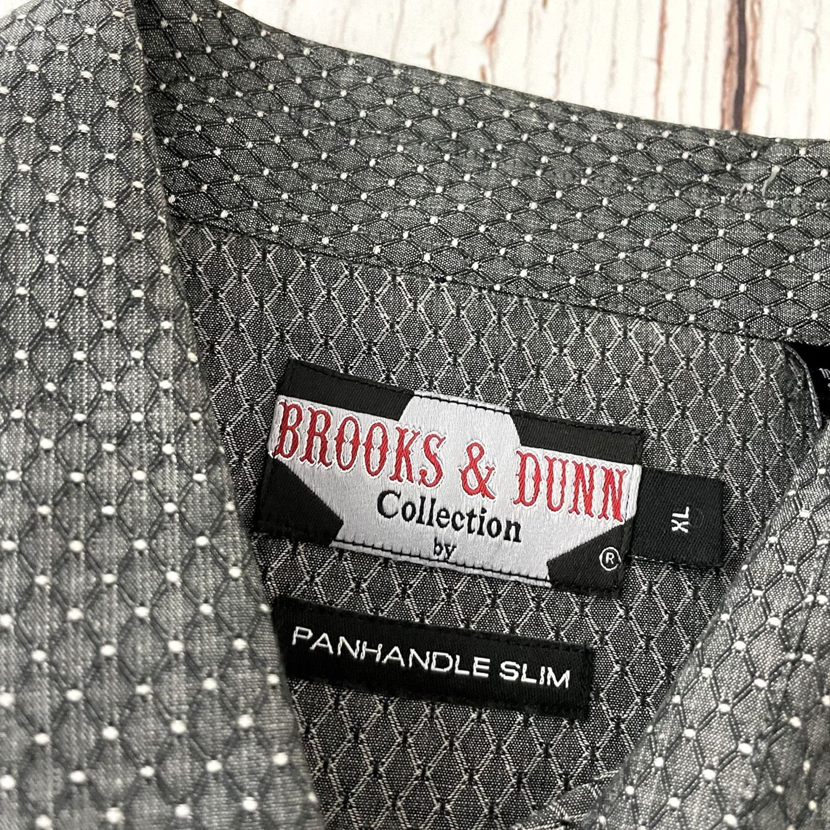Vintage Panhandle Slim Brooks & Dunn Long Sleeve Button-Up Top Women's XL Gray Snap Front Shirt Size XL / US 12-14 / IT 48-50 - 2 Thumbnail