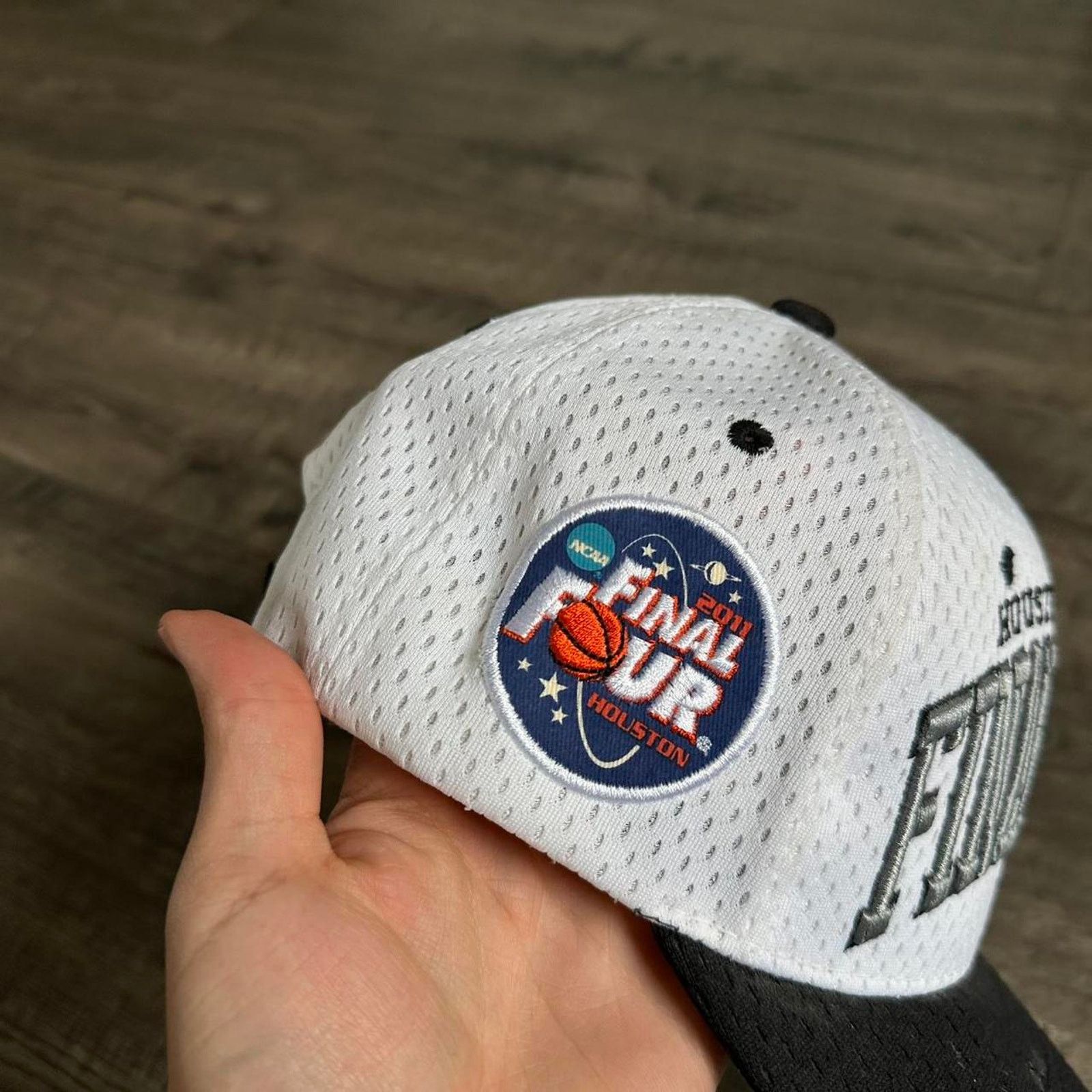 NCAA × Vintage Vintage 2011 Houston NCAA Final Four College Basketball Hat Size ONE SIZE - 5 Thumbnail