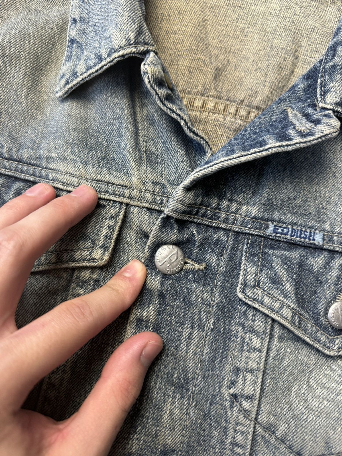 Diesel Vintage Women’s Diesel Denim Jacket Y2K Fabed Size M / US 6-8 / IT 42-44 - 10 Thumbnail