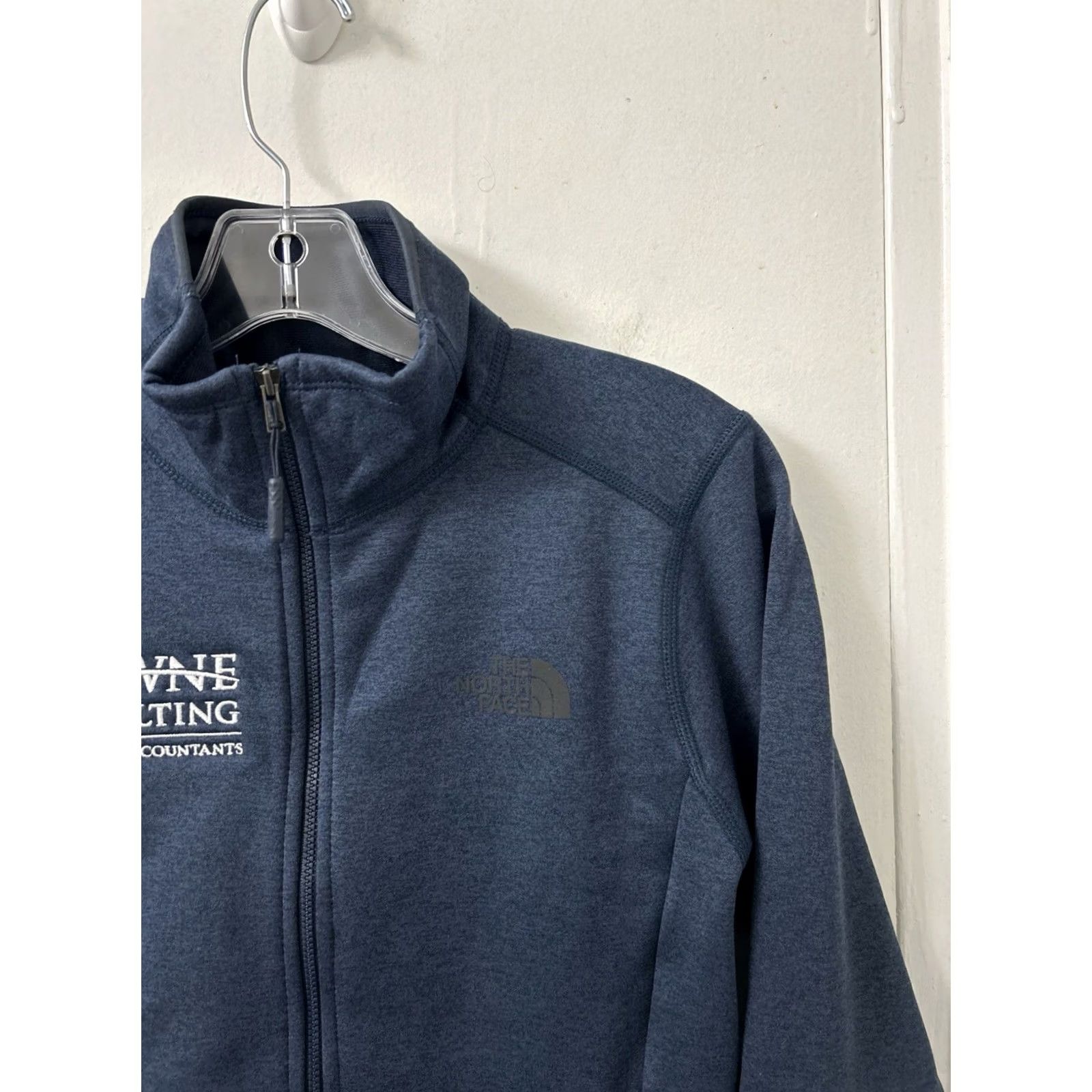 The North Face The North Face Skyline Fleece Jacket Womens Small Navy Full Zip Pockets L/S NWT Size S / US 4 / IT 40 - 4 Thumbnail
