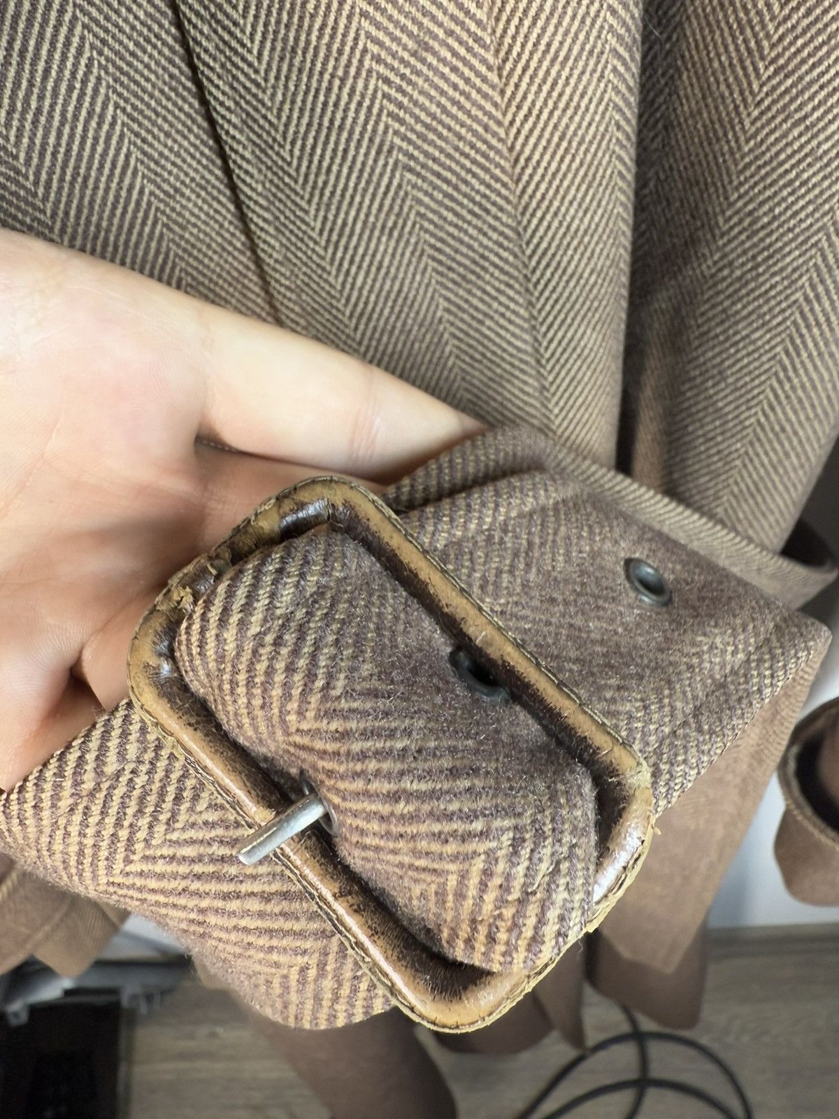 Yves Saint Laurent Wool YSL Coat Heavy Brown Soft Camel France Size US L / EU 52-54 / 3 - 16 Thumbnail
