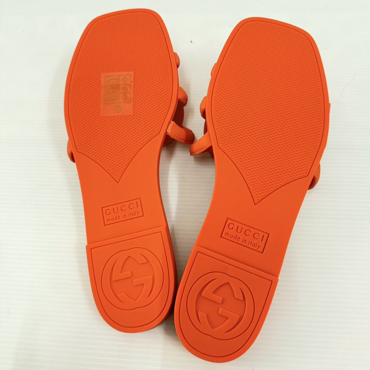 Gucci Gucci Rubber Interlocking G Slide Sandals Persimmon Orange Size US 8 / IT 38 - 4 Thumbnail