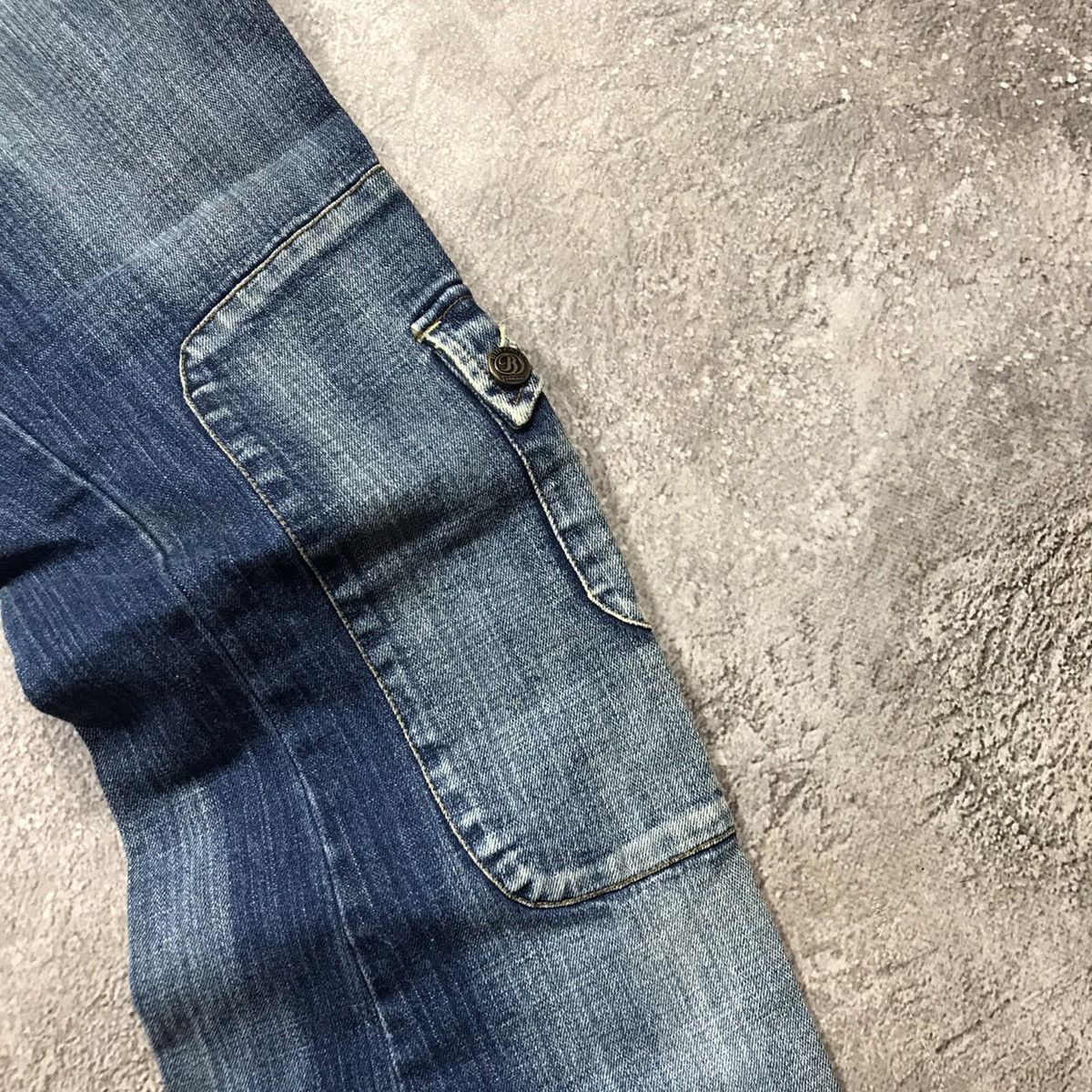 Vintage Vintage 90s Buffalo Distressed Baggy Jeans Y2K Grunge 29 Size 29" - 4 Thumbnail