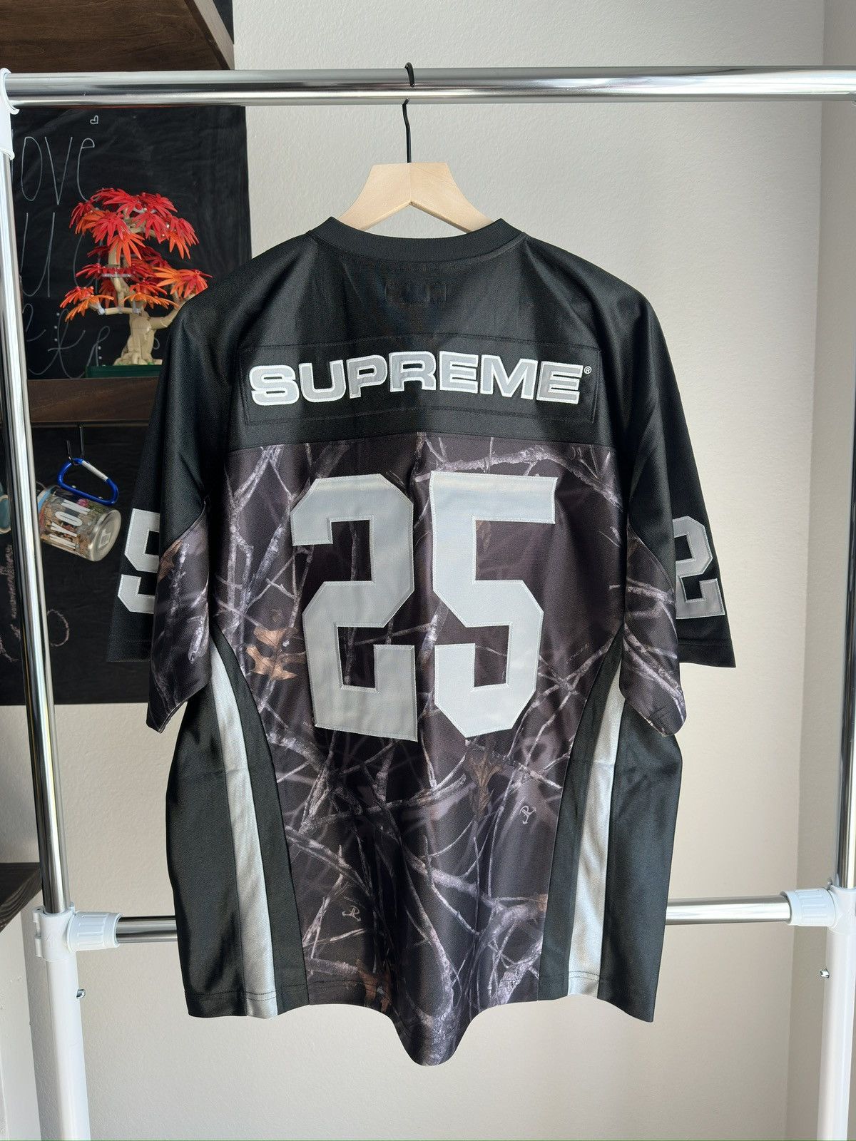 Supreme Breast Cancer Awareness Football Jersey Black Size US M / EU 48-50 / 2 - 2 Thumbnail