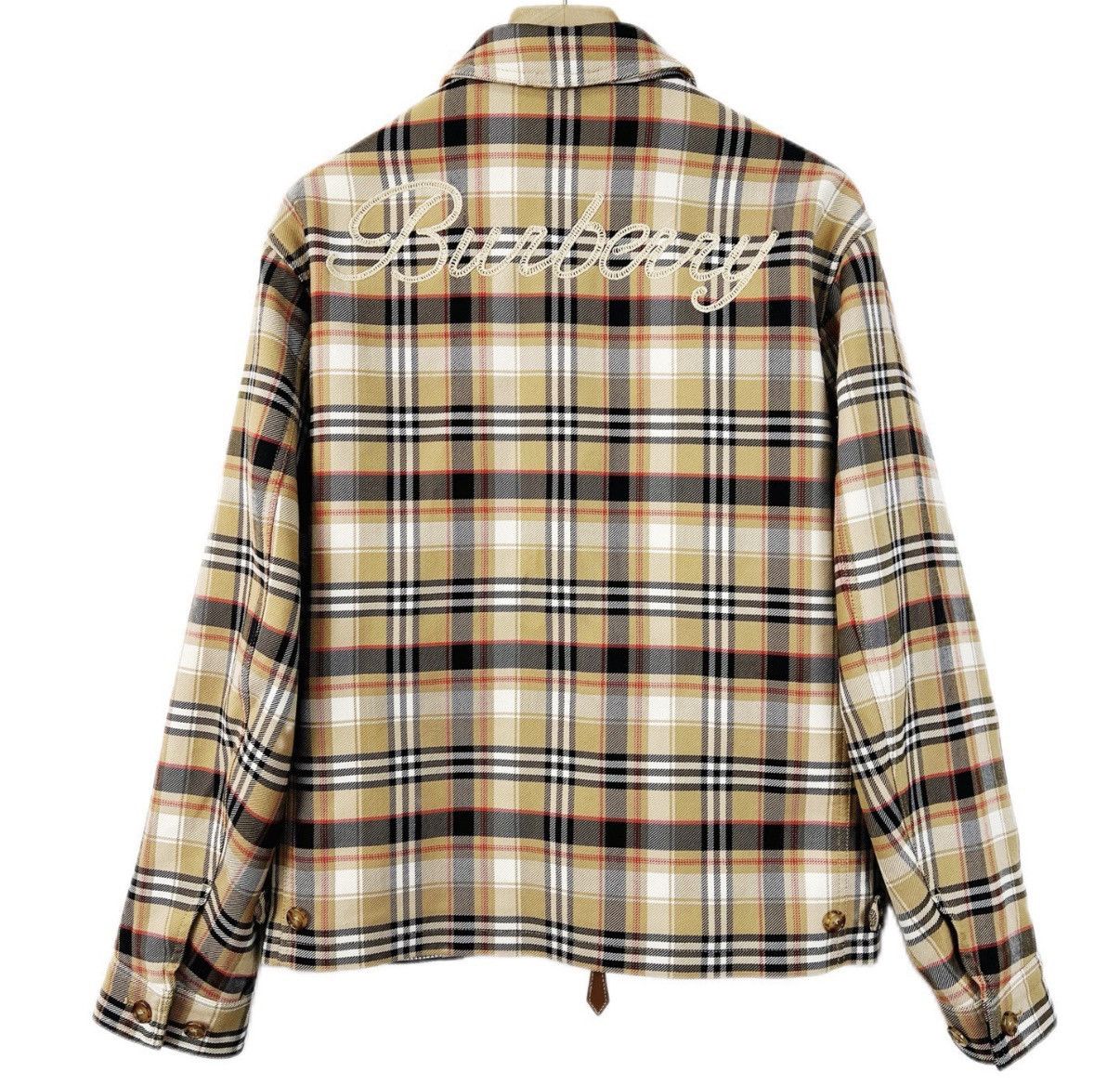 Burberry Burberry / Classic Plaid Embroidered Wool Coat K12 Size US M / EU 48-50 / 2 - 2 Thumbnail