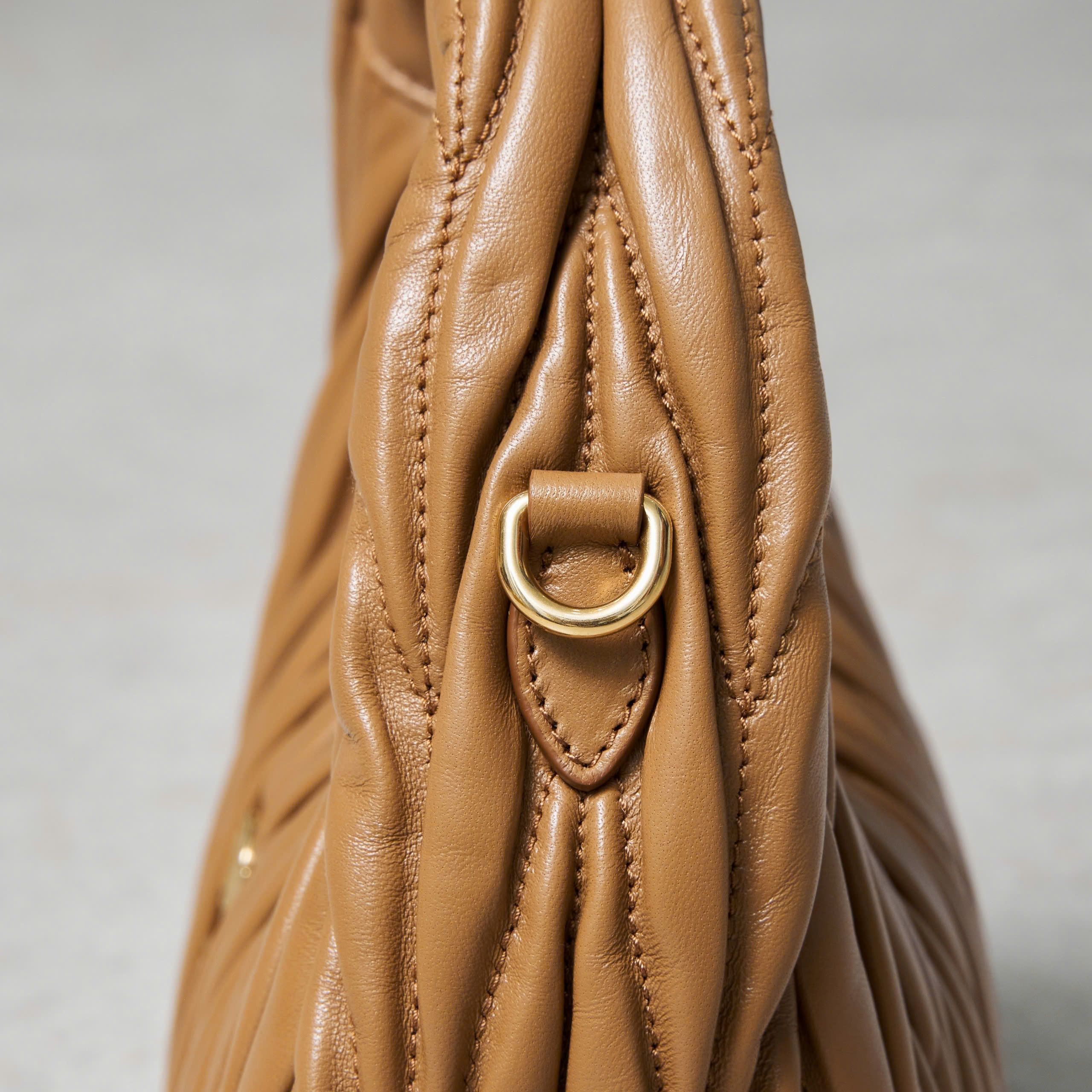 Miu Miu MIU MIU Wander Matelassé Small Hobo Bag CARAMEL Size ONE SIZE - 4 Thumbnail