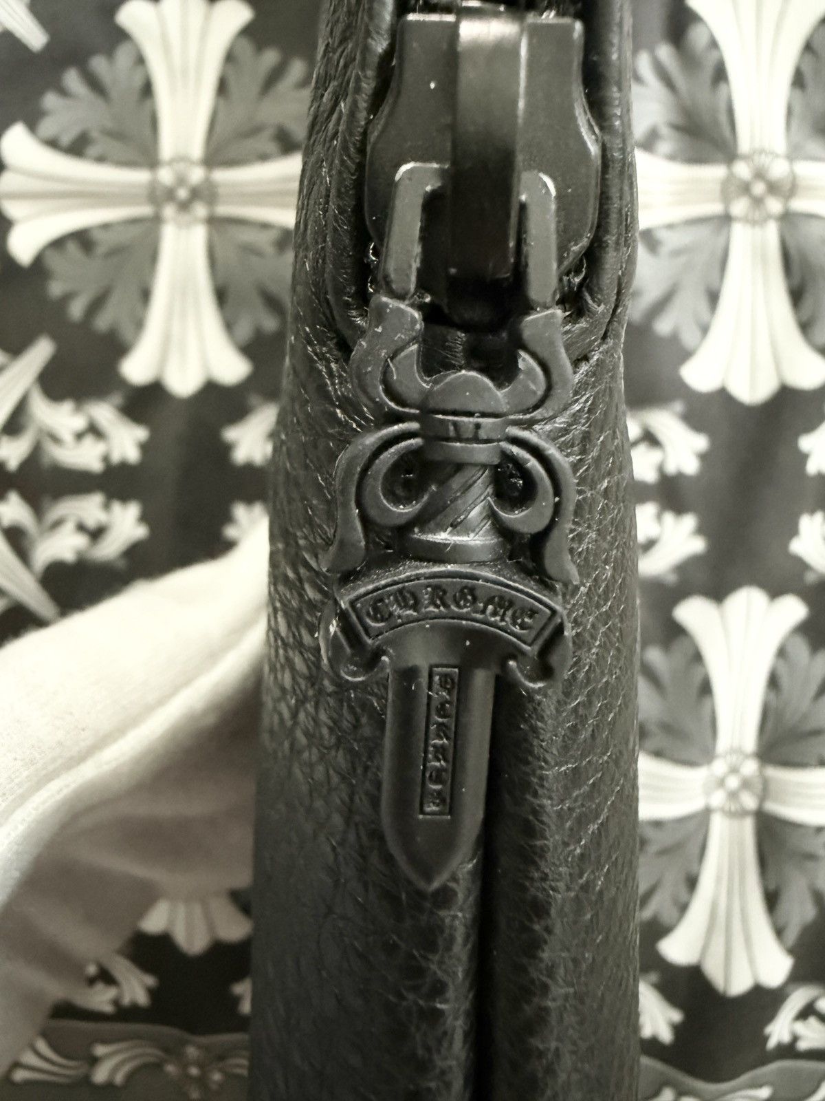 Chrome Hearts Chrome Hearts Sunglasses Case + Cloth Size ONE SIZE - 8 Thumbnail