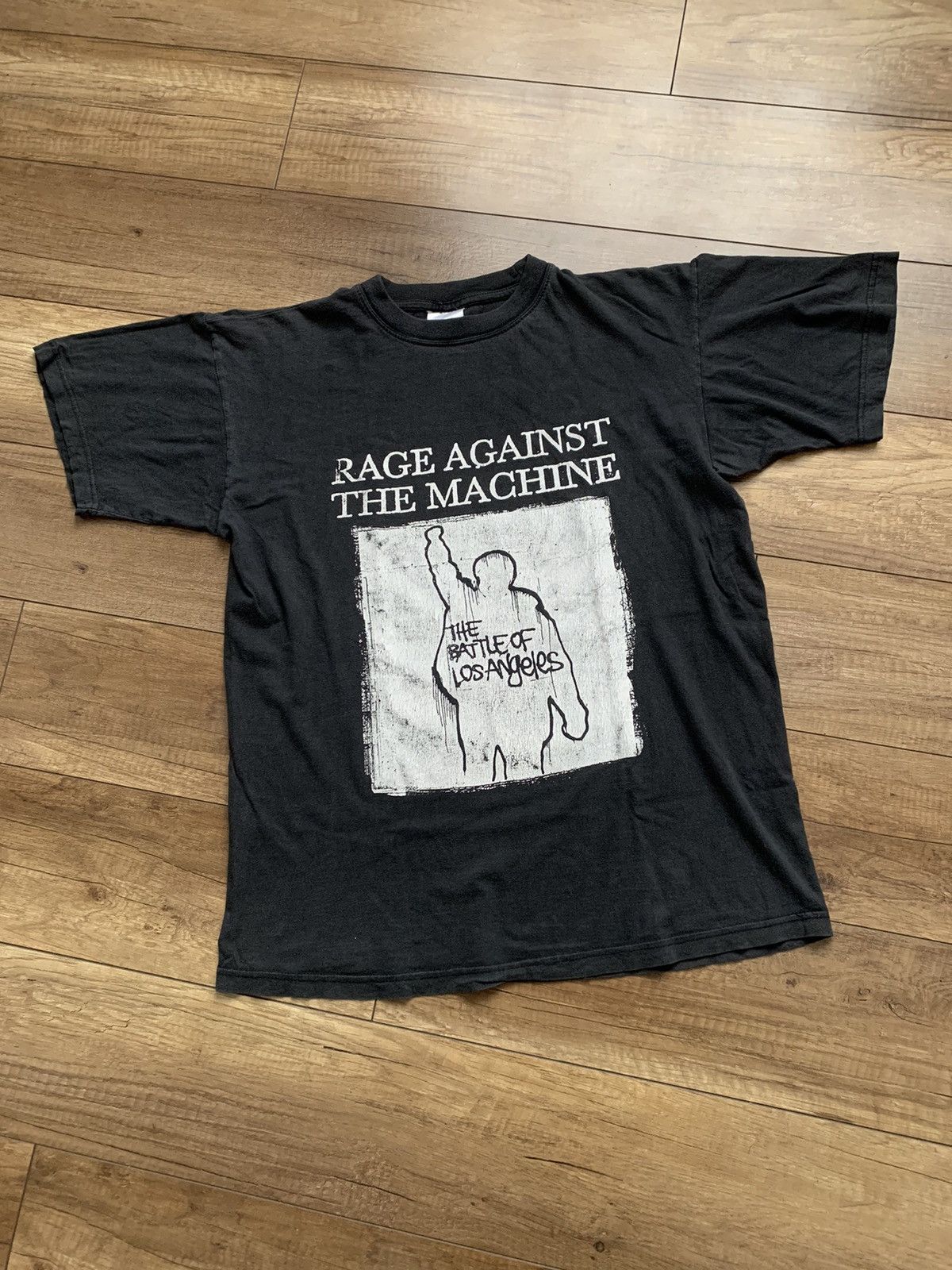 Band Tees 1999 Rage Against The Machine Battle LA Vintage T-Shirt Tee Size US L / EU 52-54 / 3 - 11 Thumbnail