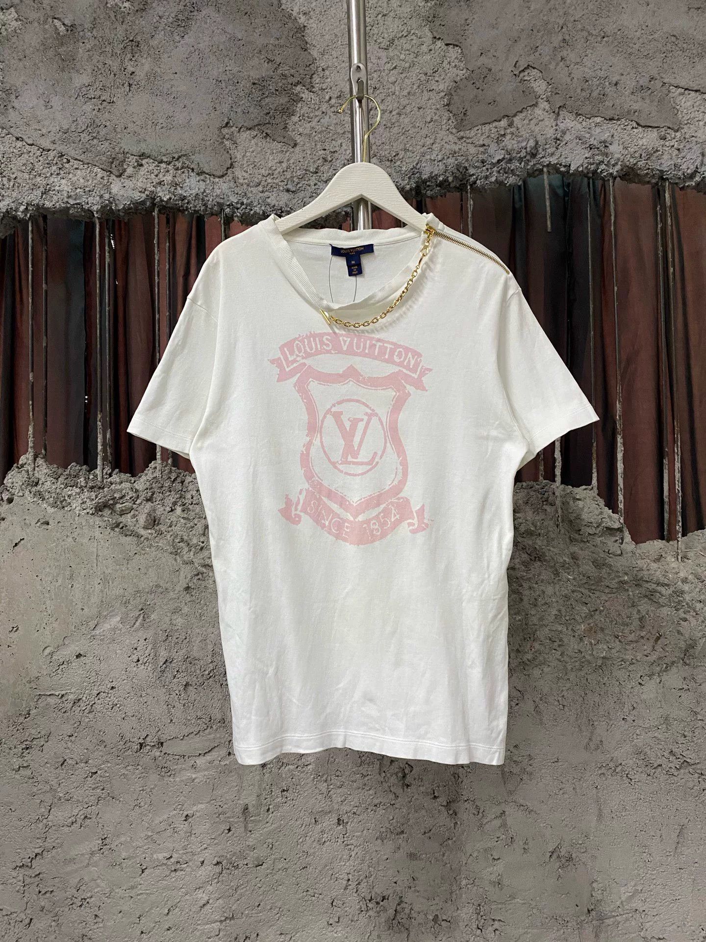 Louis Vuitton Louis Vuitton Short Sleeve White Shirt Size US M / EU 48-50 / 2 - 1 Preview