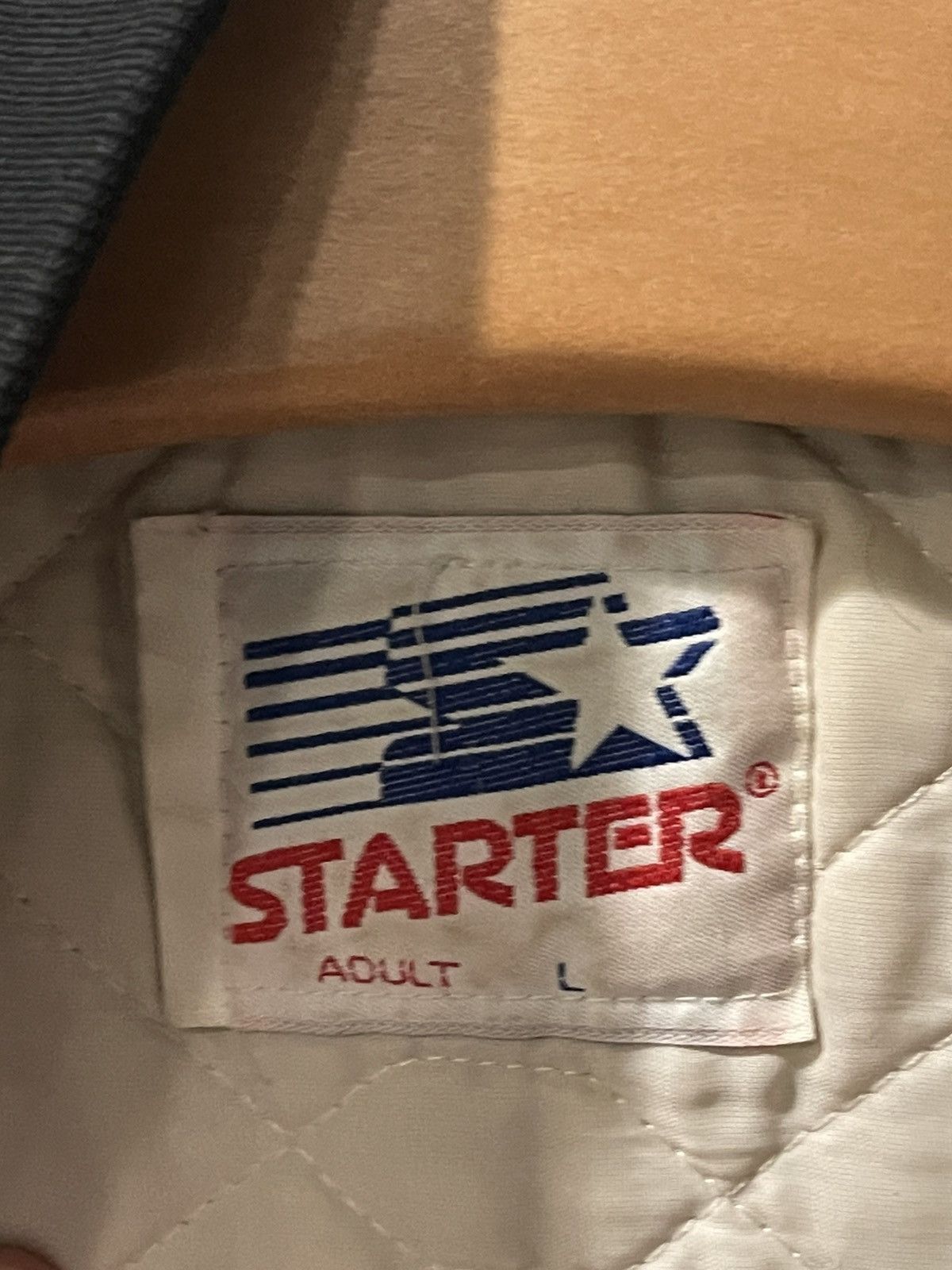 Starter Vintage STARTER Los Angeles Raiders Satin Jacket Size Medium Size US M / EU 48-50 / 2 - 5 Thumbnail
